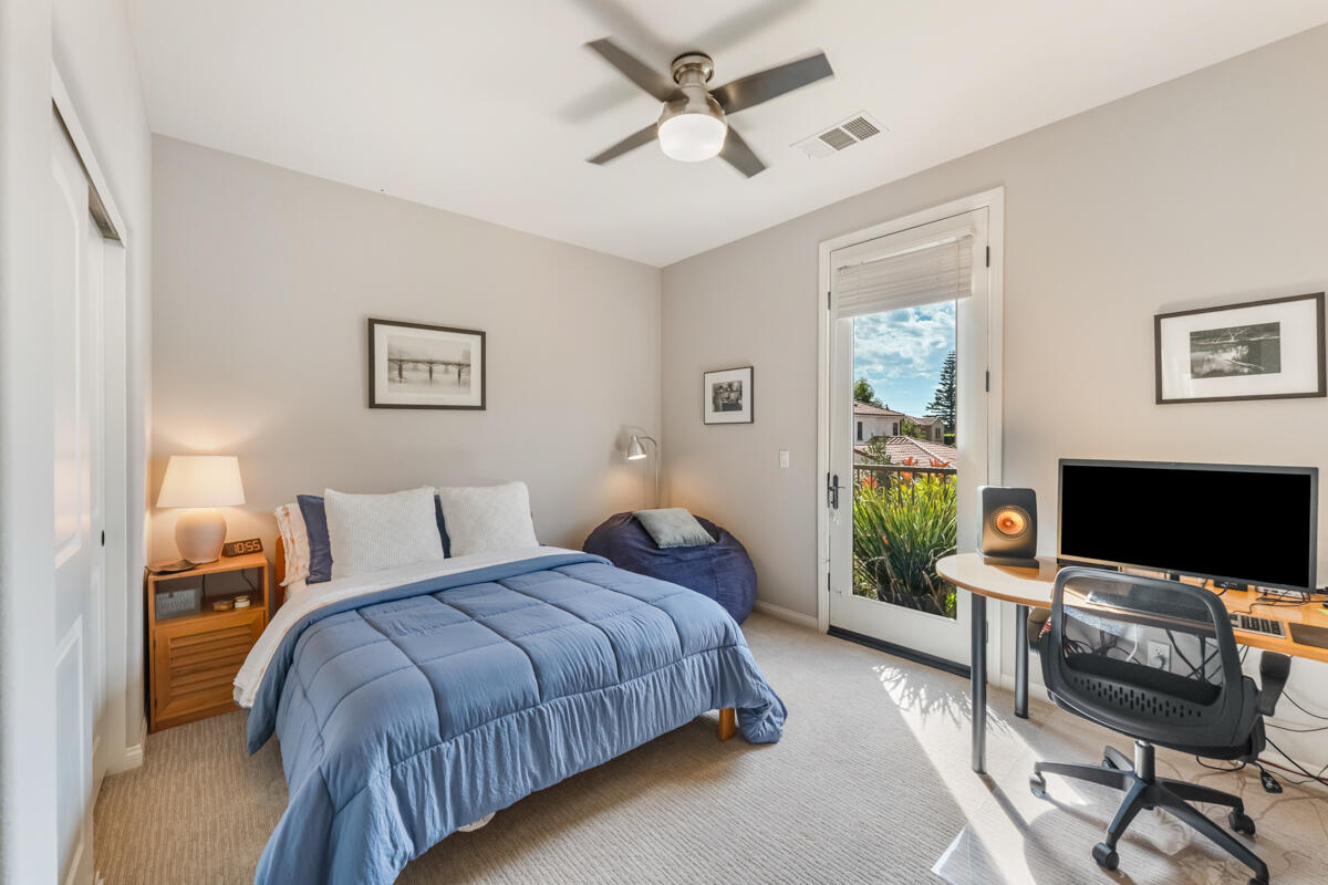 Santa Barbara, California 93111, United States, 2 Bedrooms Bedrooms, ,3 BathroomsBathrooms,Residential,Active,216792