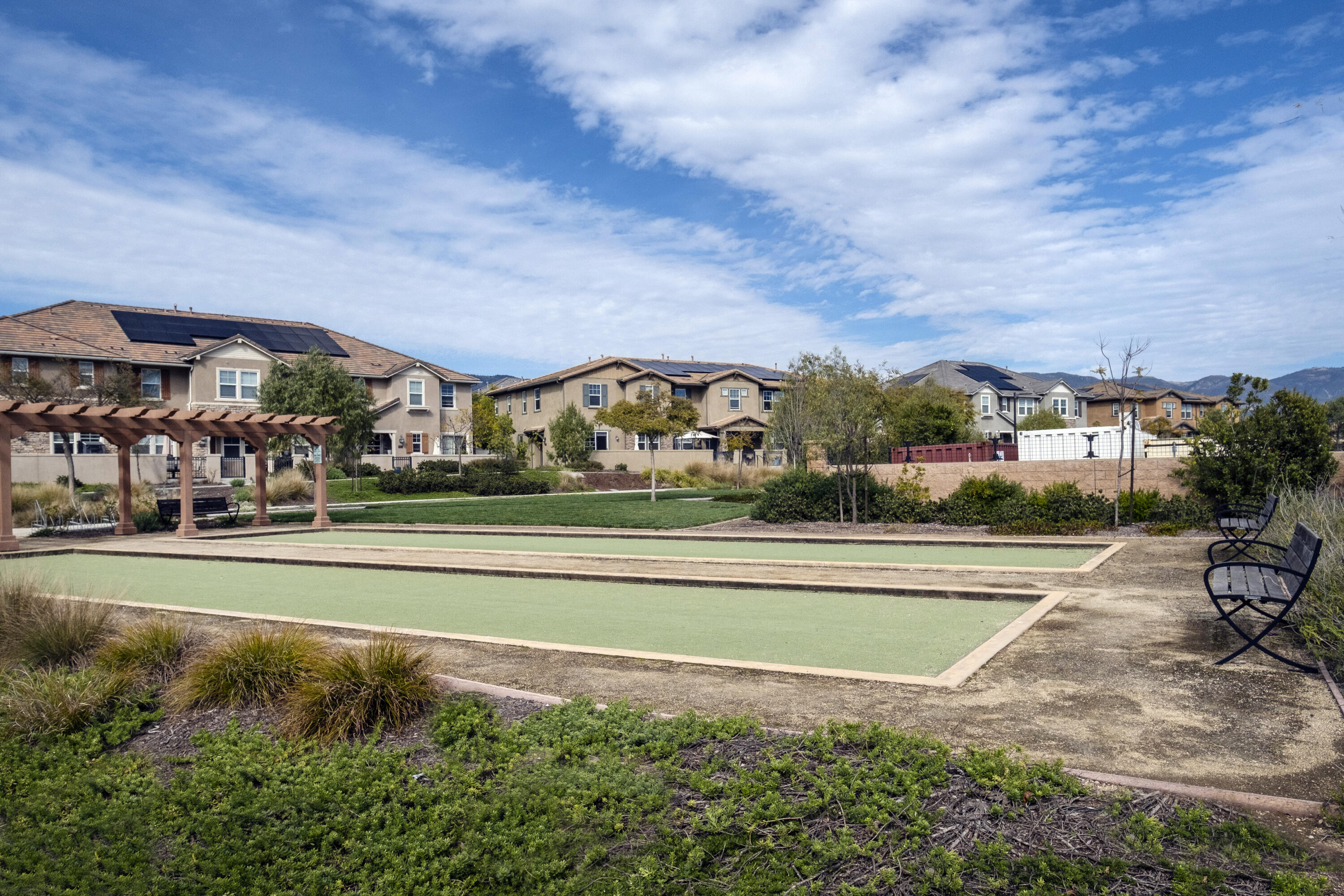 Goleta, California 93117, United States, 4 Bedrooms Bedrooms, ,3 BathroomsBathrooms,Residential,Pending,82344