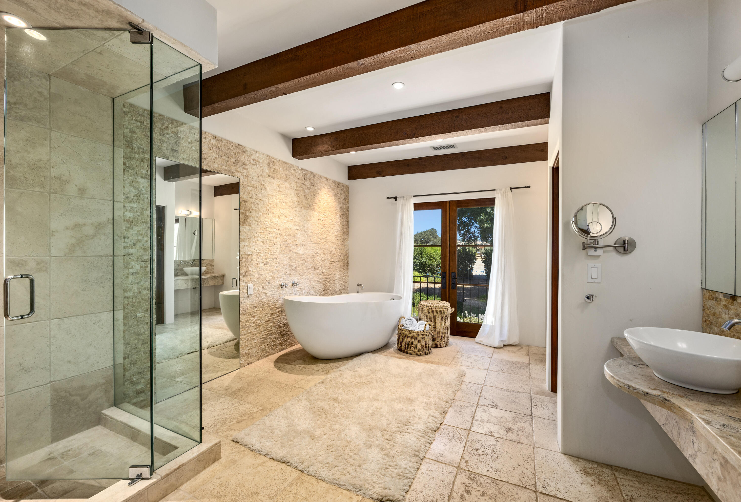 Santa Ynez, California 93460, United States, 6 Bedrooms Bedrooms, ,7 BathroomsBathrooms,Residential,Active,139785