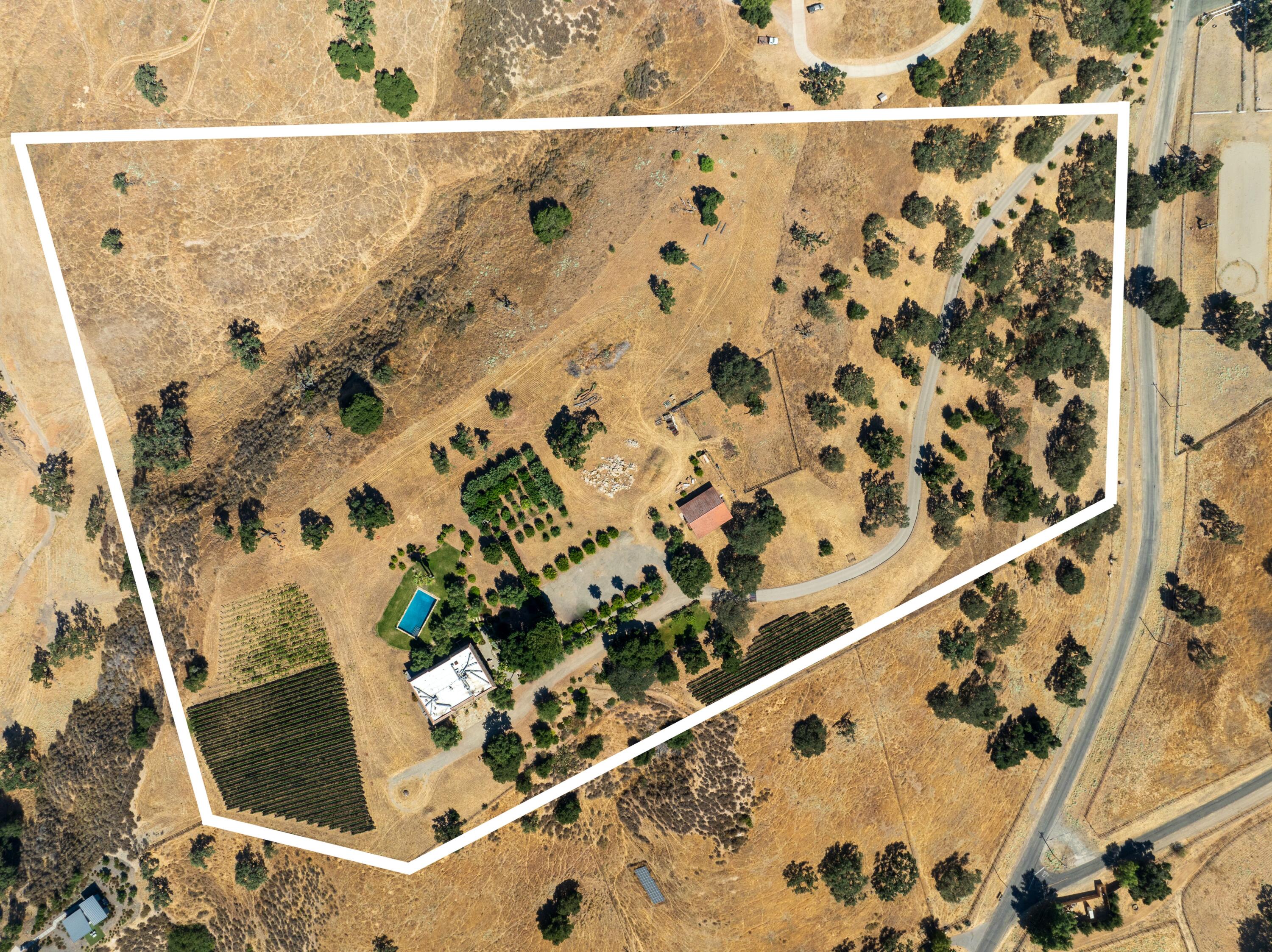 Santa Ynez, California 93460, United States, 6 Bedrooms Bedrooms, ,7 BathroomsBathrooms,Residential,Active,139785