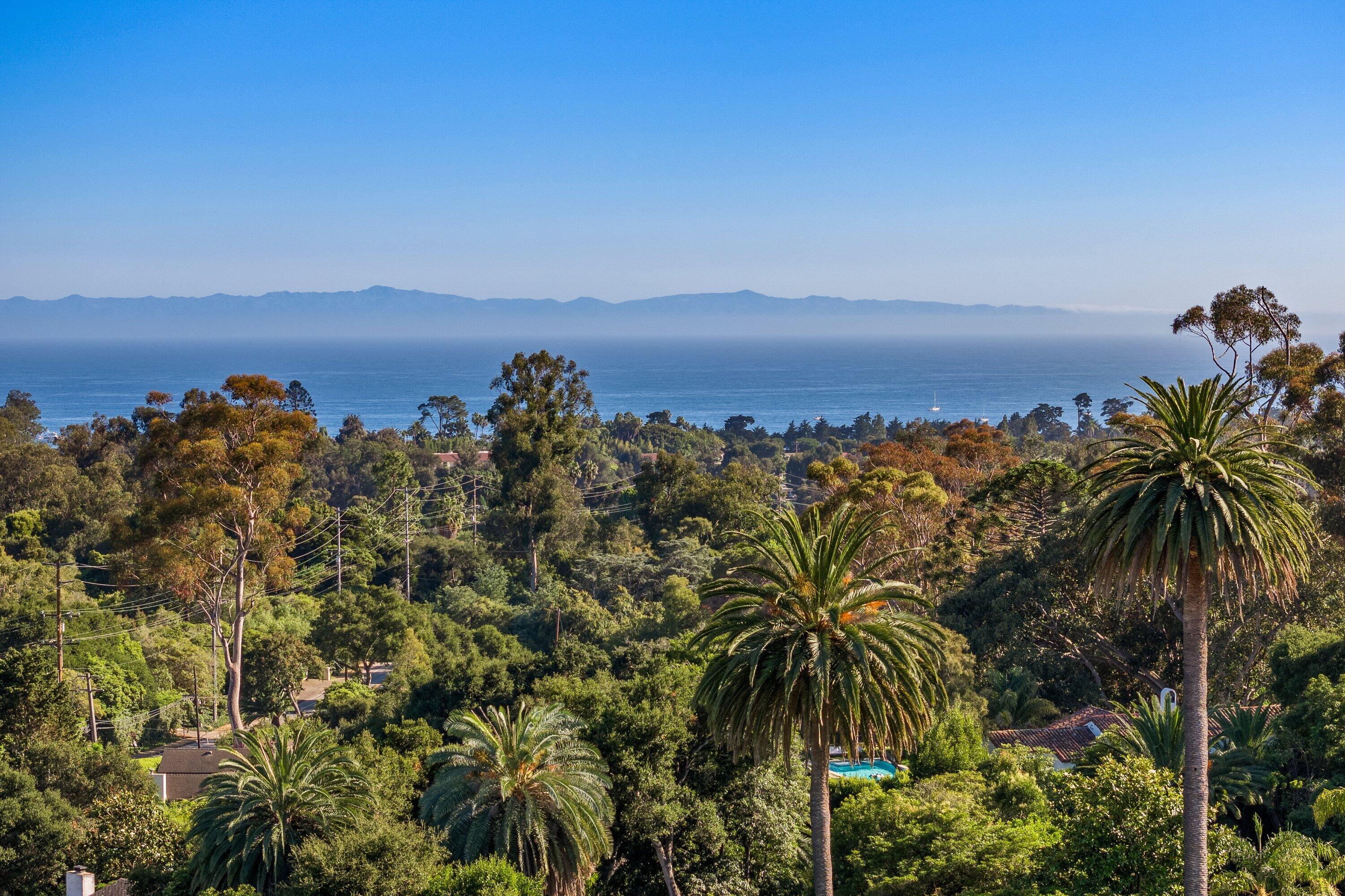 Montecito, California 93108, United States, 8 Bedrooms Bedrooms, ,9 BathroomsBathrooms,Residential,Active,150239