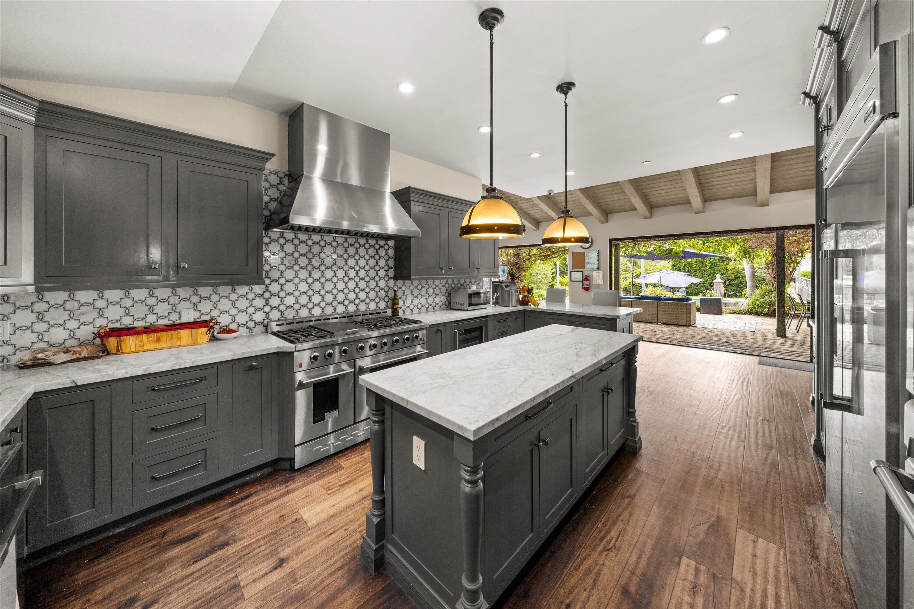 Montecito, California 93108, United States, 8 Bedrooms Bedrooms, ,9 BathroomsBathrooms,Residential,Active,150239