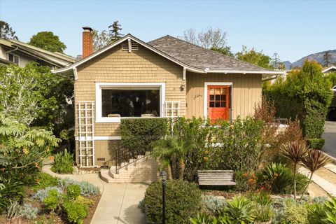 Photo of 323 E Arrellaga Street, SANTA BARBARA, CA 93101 (MLS # 26-1305)