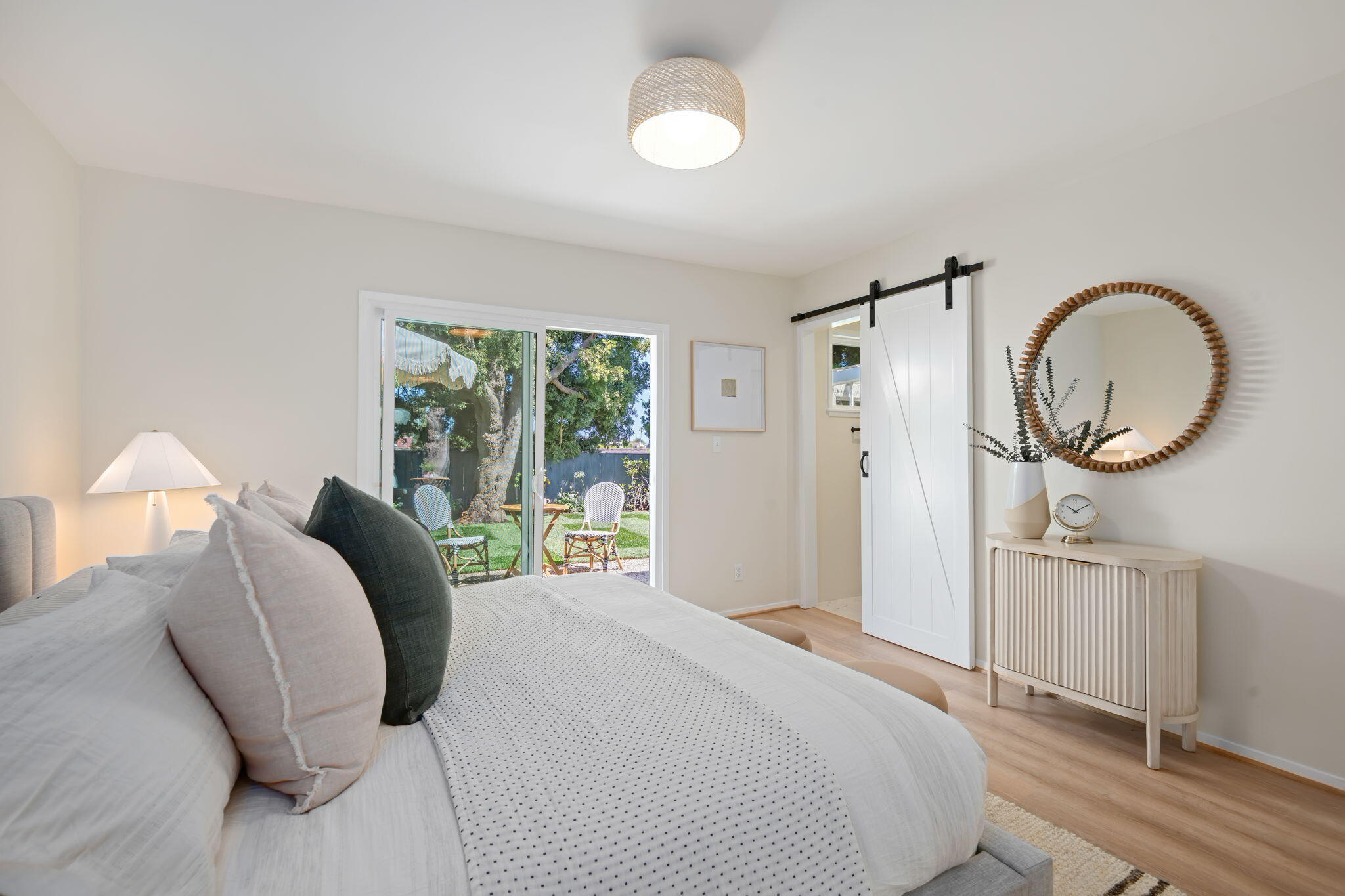 Santa Barbara, California 93109, United States, 3 Bedrooms Bedrooms, ,2 BathroomsBathrooms,Residential,Active,172394