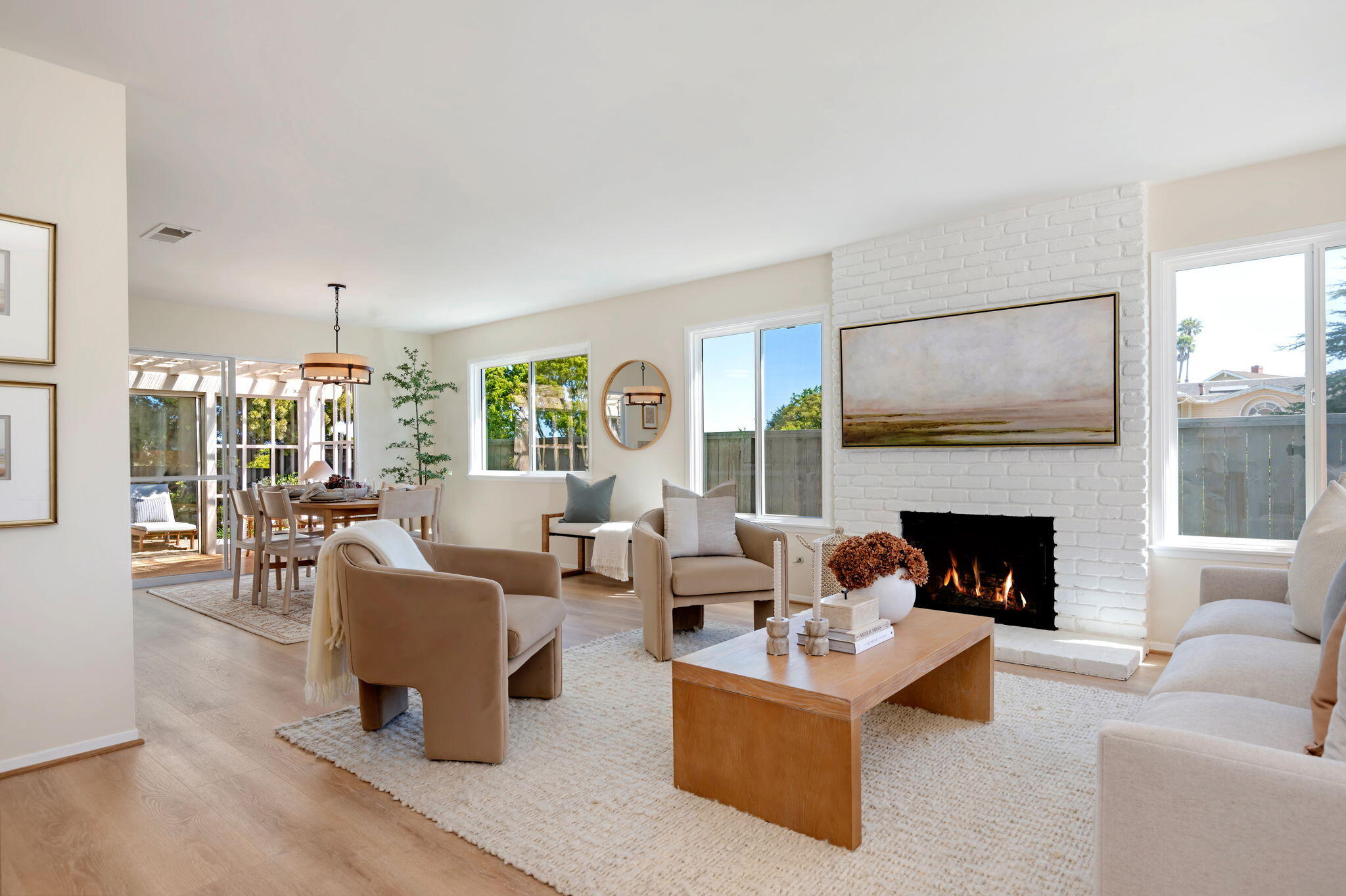 Santa Barbara, California 93109, United States, 3 Bedrooms Bedrooms, ,2 BathroomsBathrooms,Residential,Active,172394