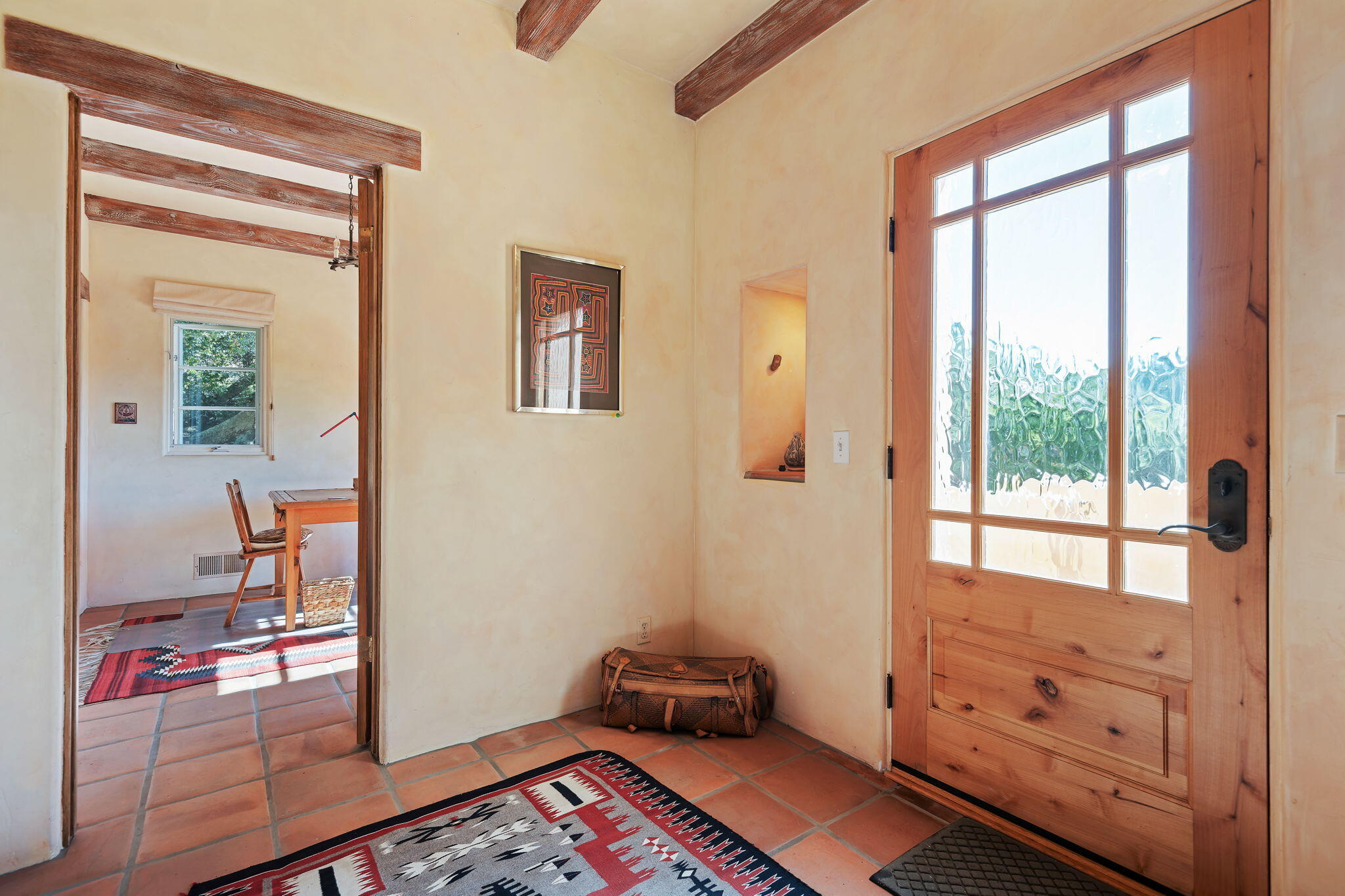 718 Las Canoas Place