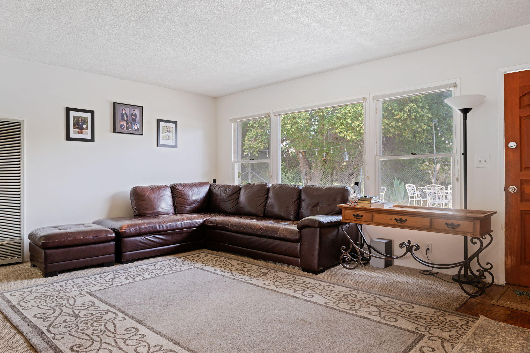 Goleta, California 93117, United States, 3 Bedrooms Bedrooms, ,2 BathroomsBathrooms,Residential,Active,108633