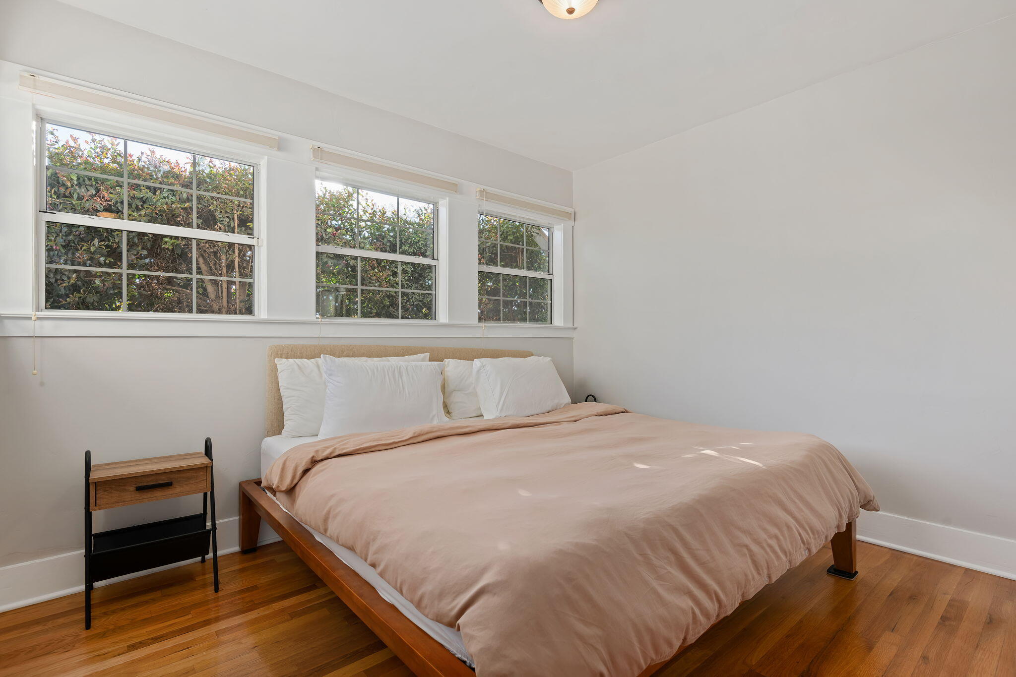 Santa Barbara, California 93105, United States, 3 Bedrooms Bedrooms, ,2 BathroomsBathrooms,Residential,Active,1220