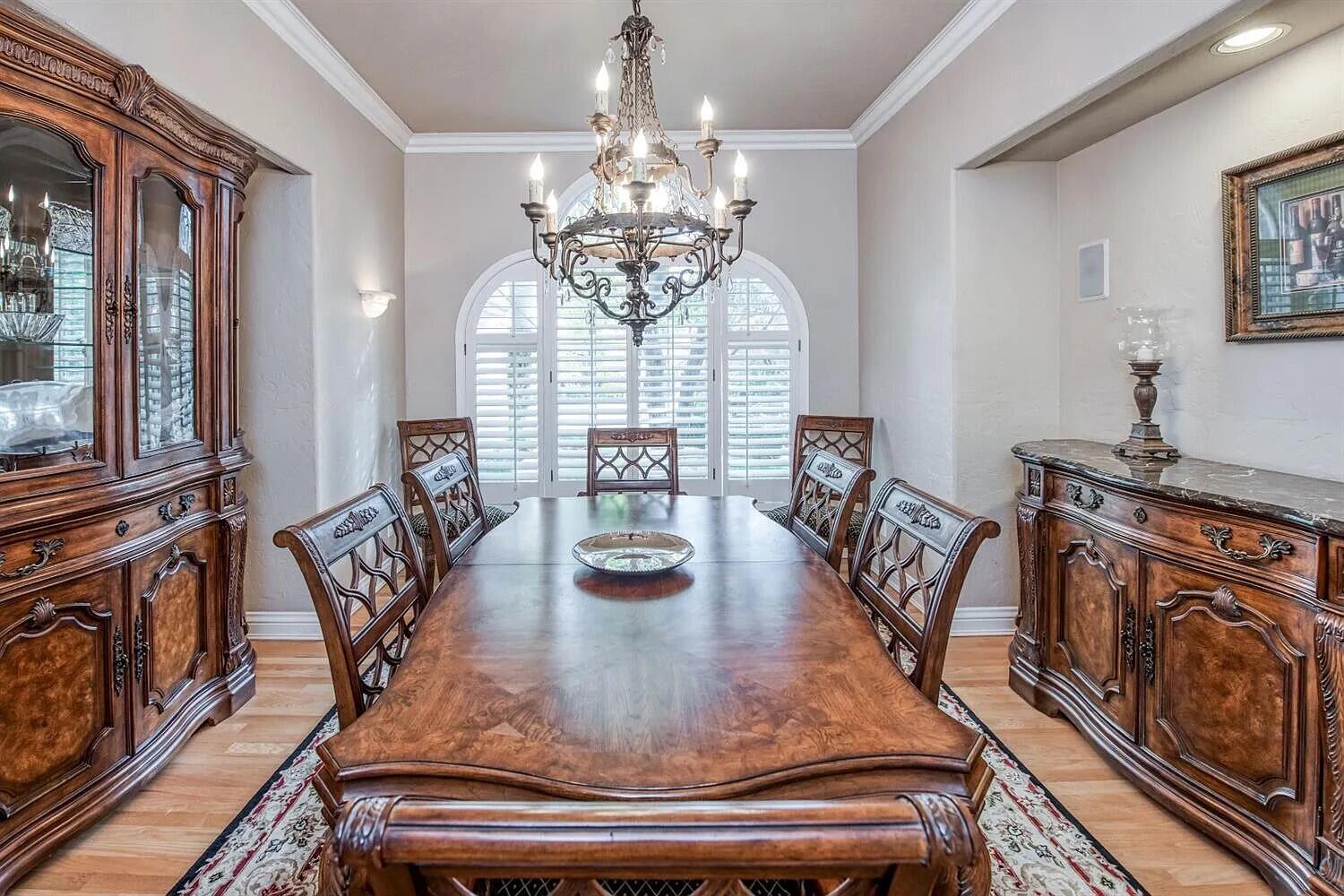 Out Of Area, California 93720, United States, 5 Bedrooms Bedrooms, ,4 BathroomsBathrooms,Residential,Active,227834