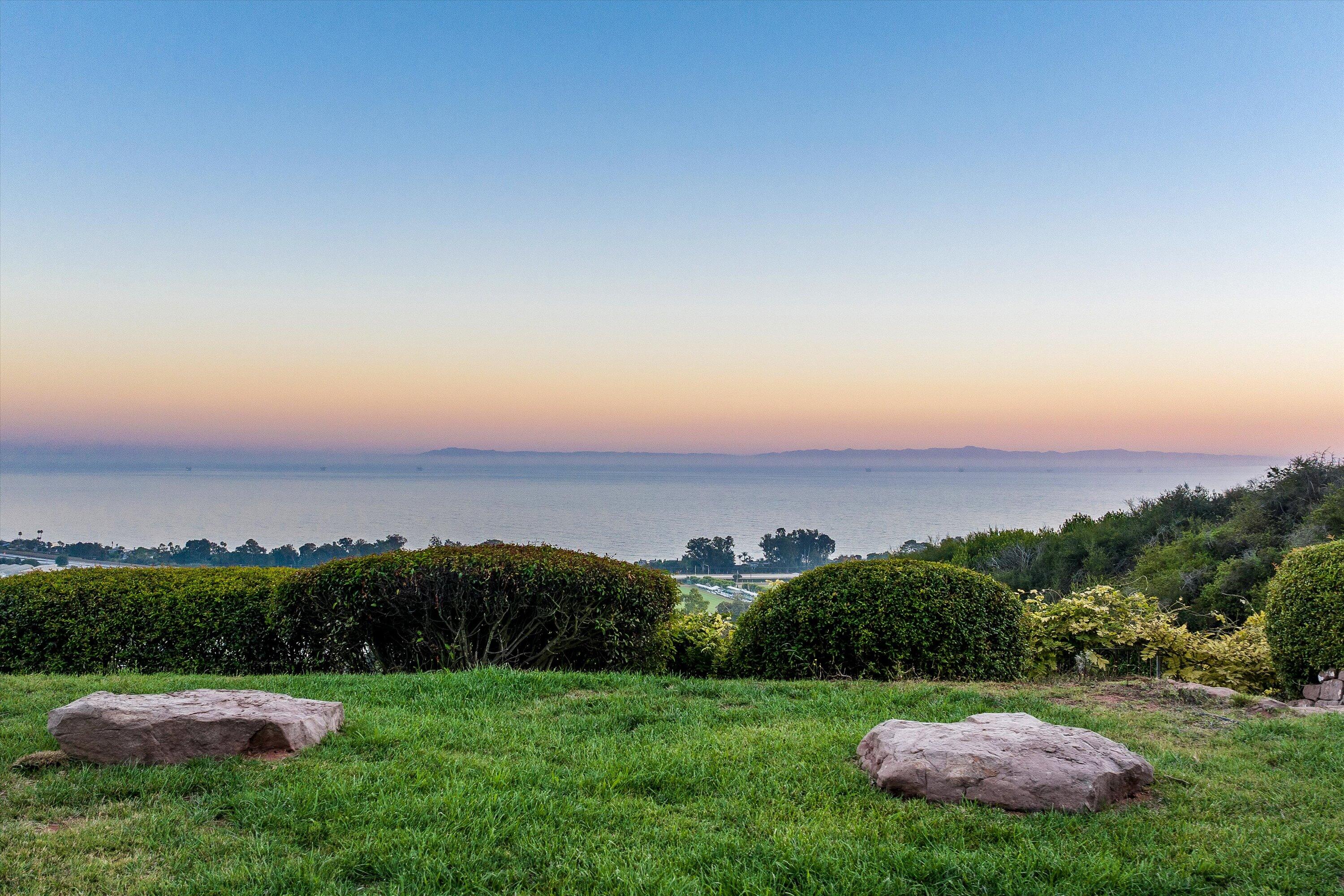 Carpinteria, California 93013, United States, 3 Bedrooms Bedrooms, ,2 BathroomsBathrooms,Residential,Active,45736