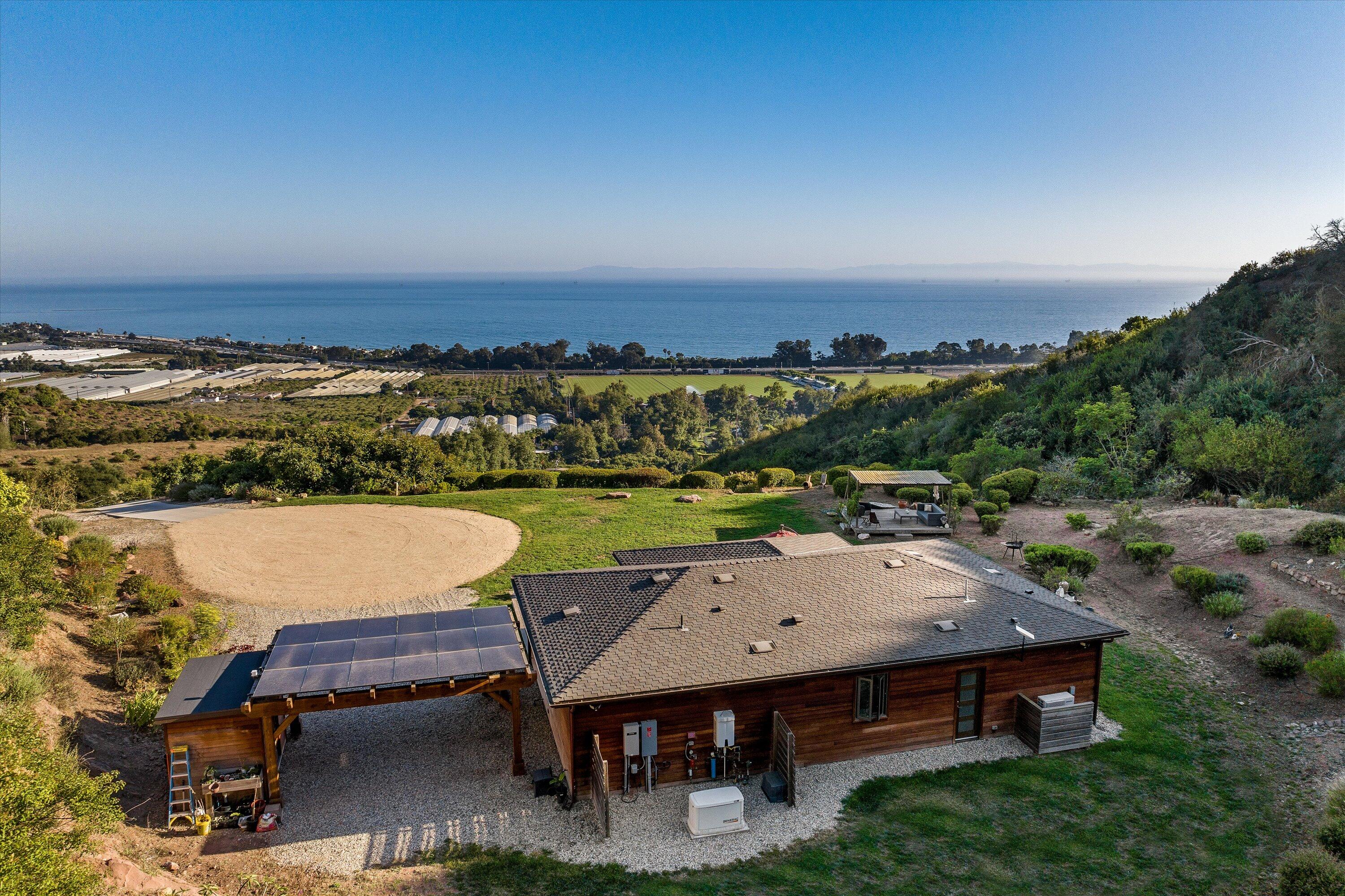 Carpinteria, California 93013, United States, 3 Bedrooms Bedrooms, ,2 BathroomsBathrooms,Residential,Active,45736