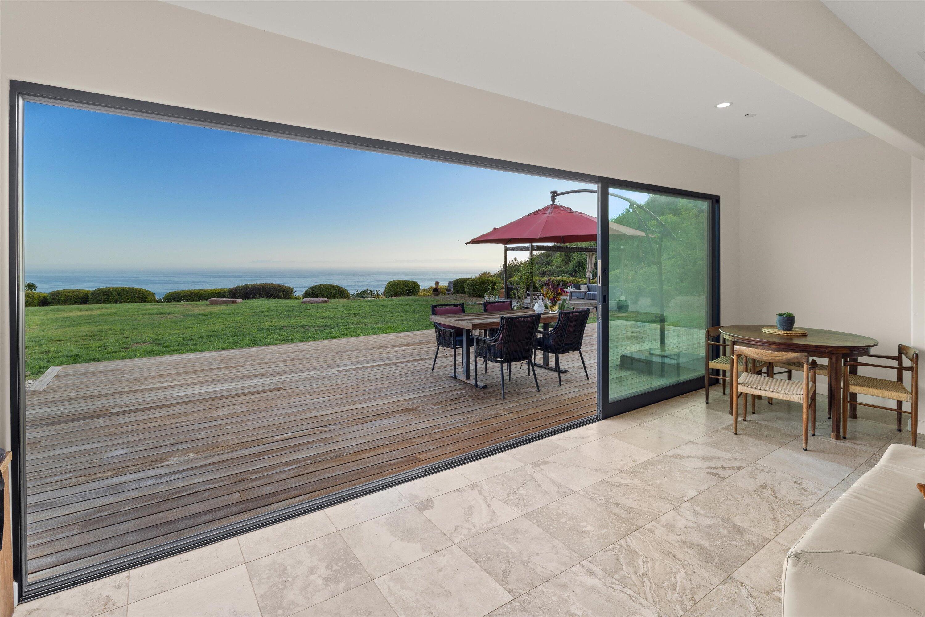 Carpinteria, California 93013, United States, 3 Bedrooms Bedrooms, ,2 BathroomsBathrooms,Residential,Active,45736