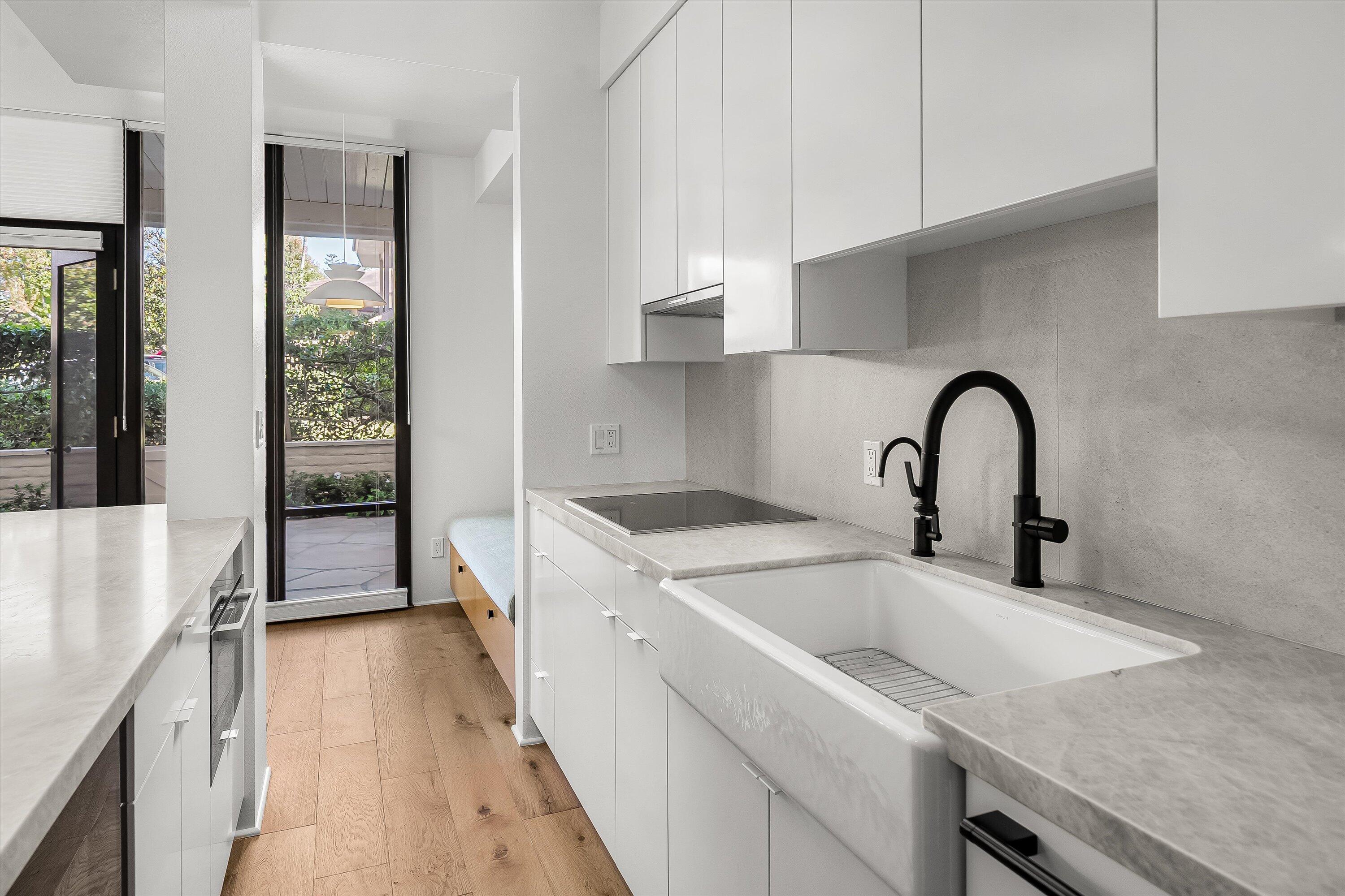 Montecito, California 93108, United States, 1 Bedroom Bedrooms, ,1 BathroomBathrooms,Residential,Active,235883