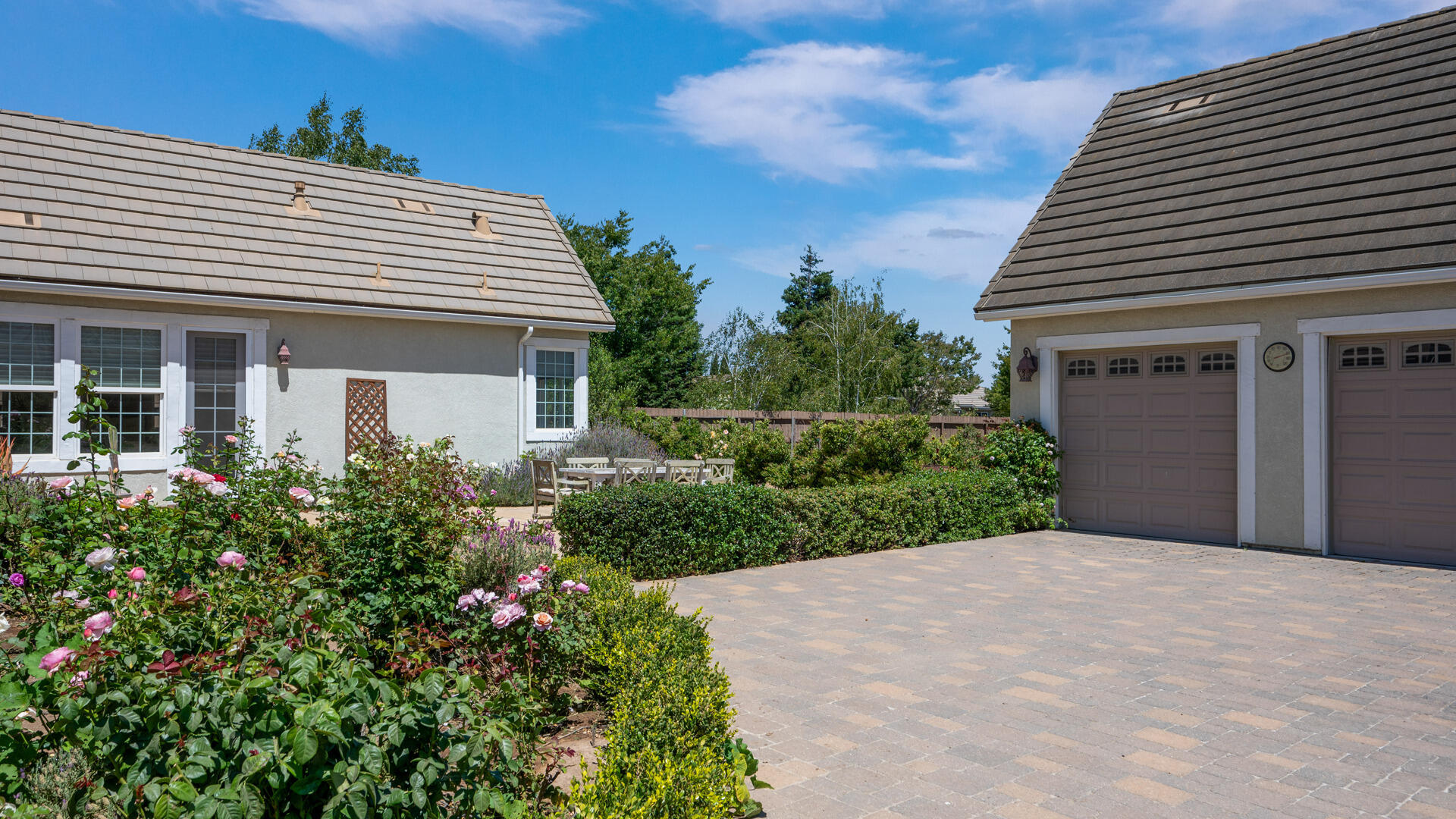 Solvang, California 93463, United States, 4 Bedrooms Bedrooms, ,3 BathroomsBathrooms,Residential,Active,178472