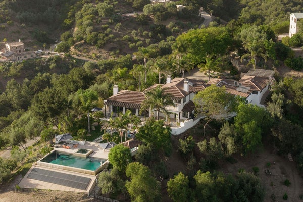 1228 MISSION CANYON PL, SANTA BARBARA, CA 93105 - Image 2fd487b1d3e2b1dd4e75b87a71b3e8f7/2702392252