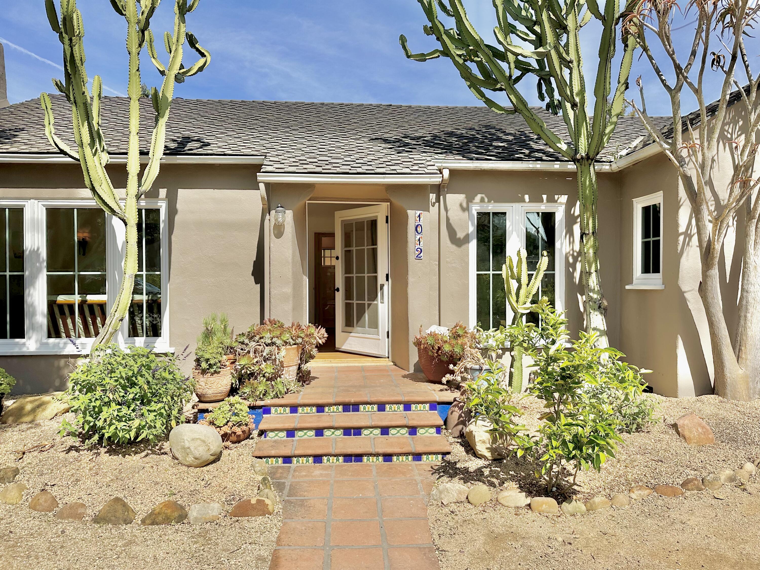 Santa Barbara, California 93101, United States, 3 Bedrooms Bedrooms, ,2 BathroomsBathrooms,Residential,Active,142985