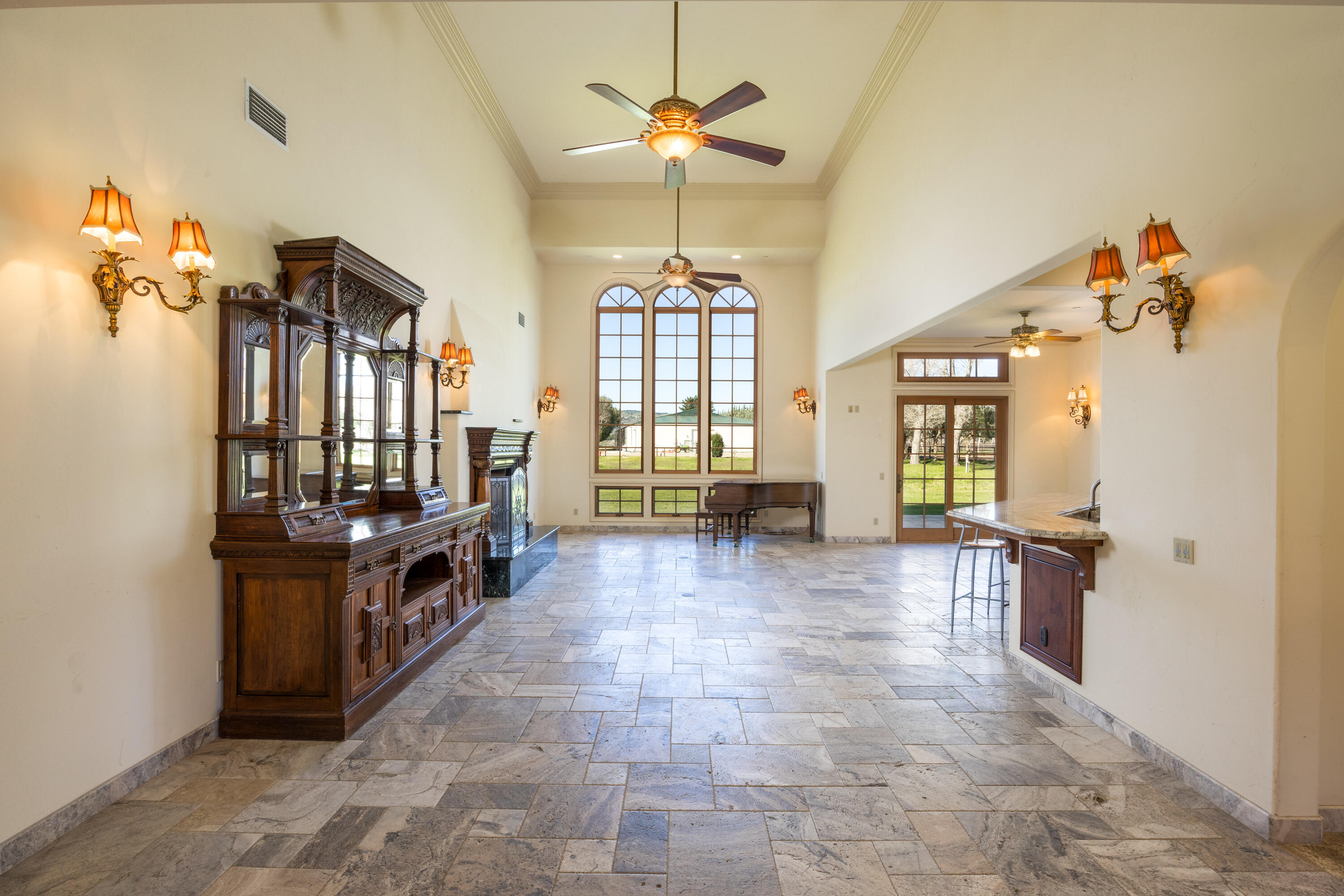 Buellton, California 93427, United States, 3 Bedrooms Bedrooms, ,3 BathroomsBathrooms,Residential,Active,62570