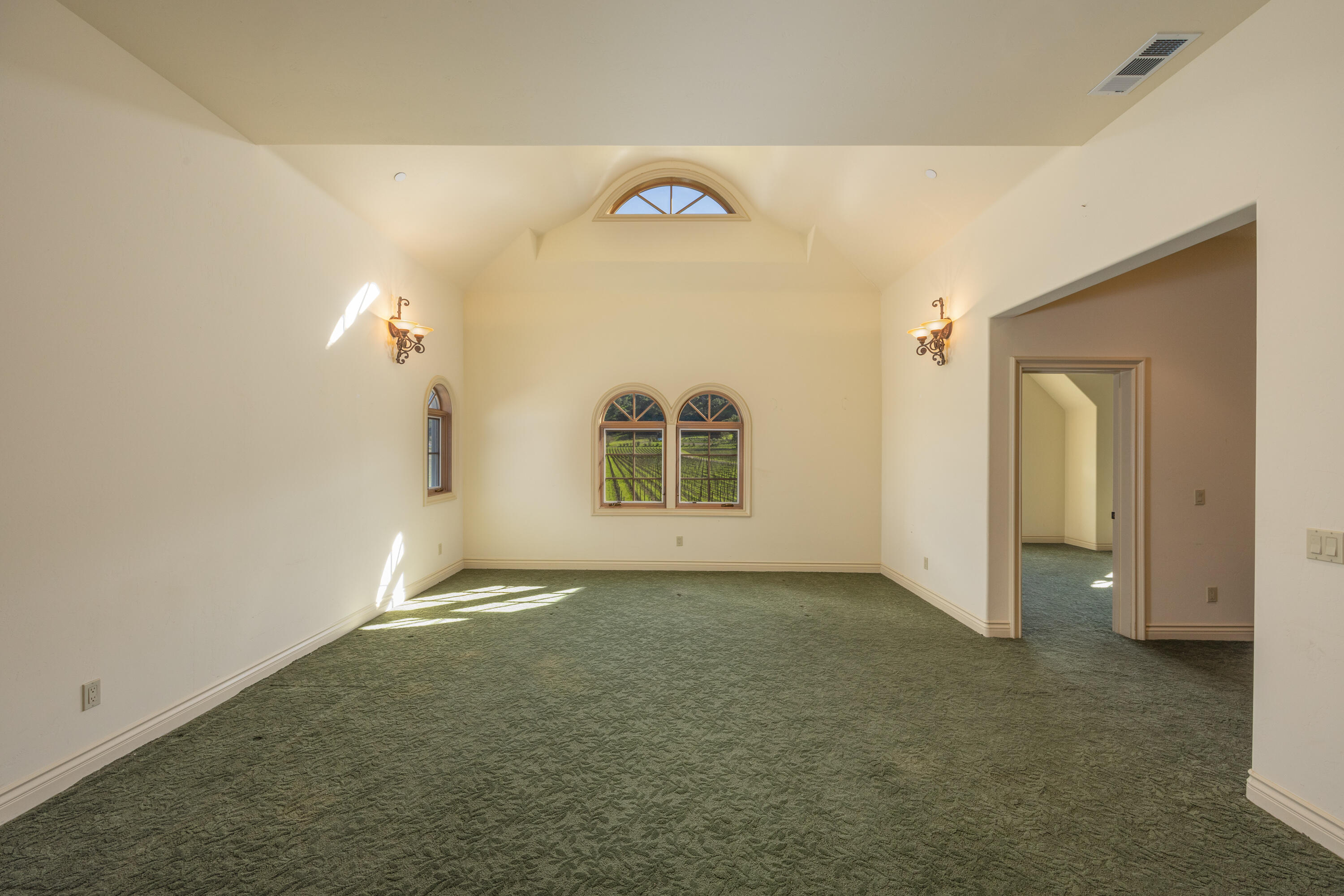 Buellton, California 93427, United States, 3 Bedrooms Bedrooms, ,3 BathroomsBathrooms,Residential,Active,62570