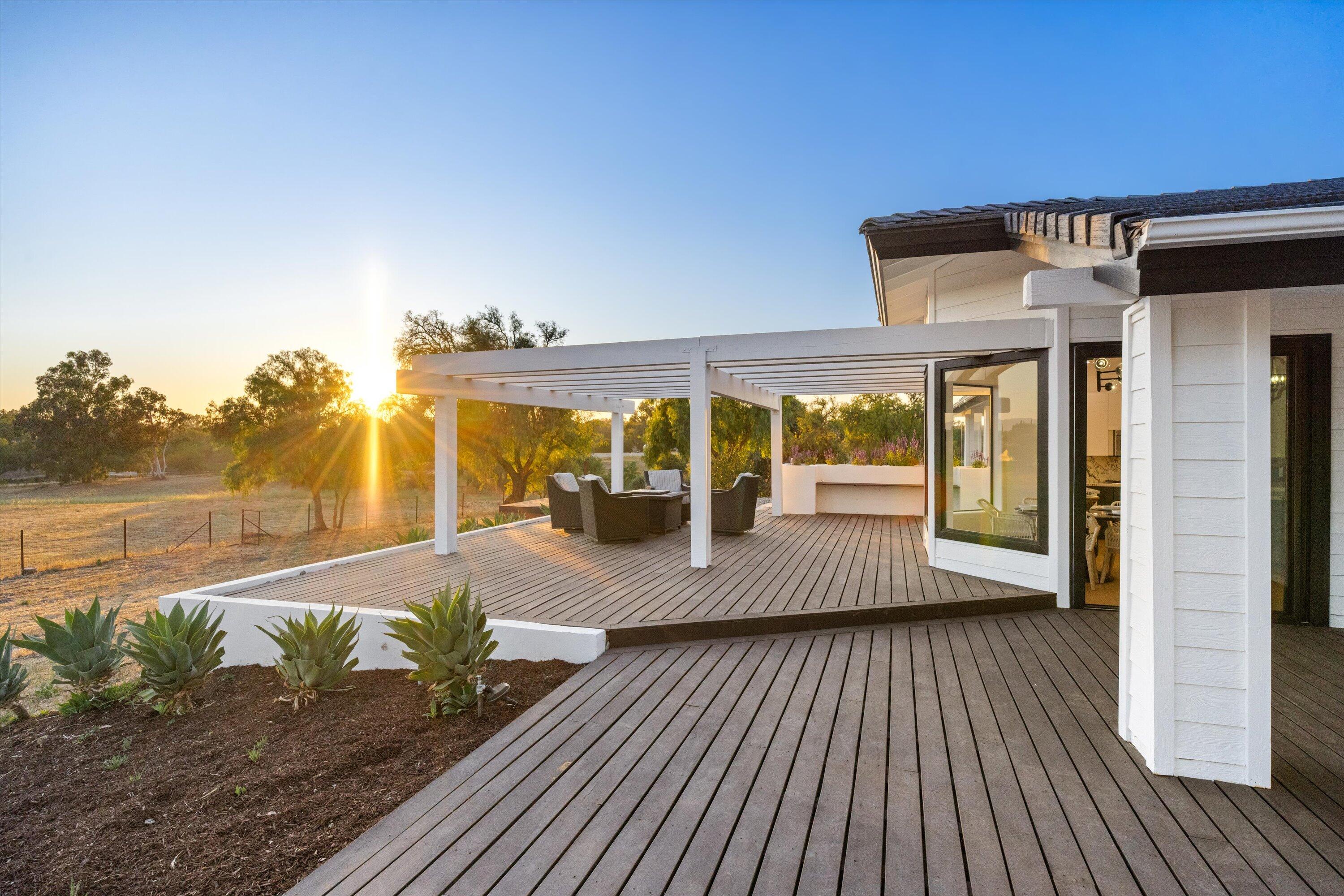 Santa Ynez, California 93460, United States, 5 Bedrooms Bedrooms, ,5 BathroomsBathrooms,Residential,Active,188116