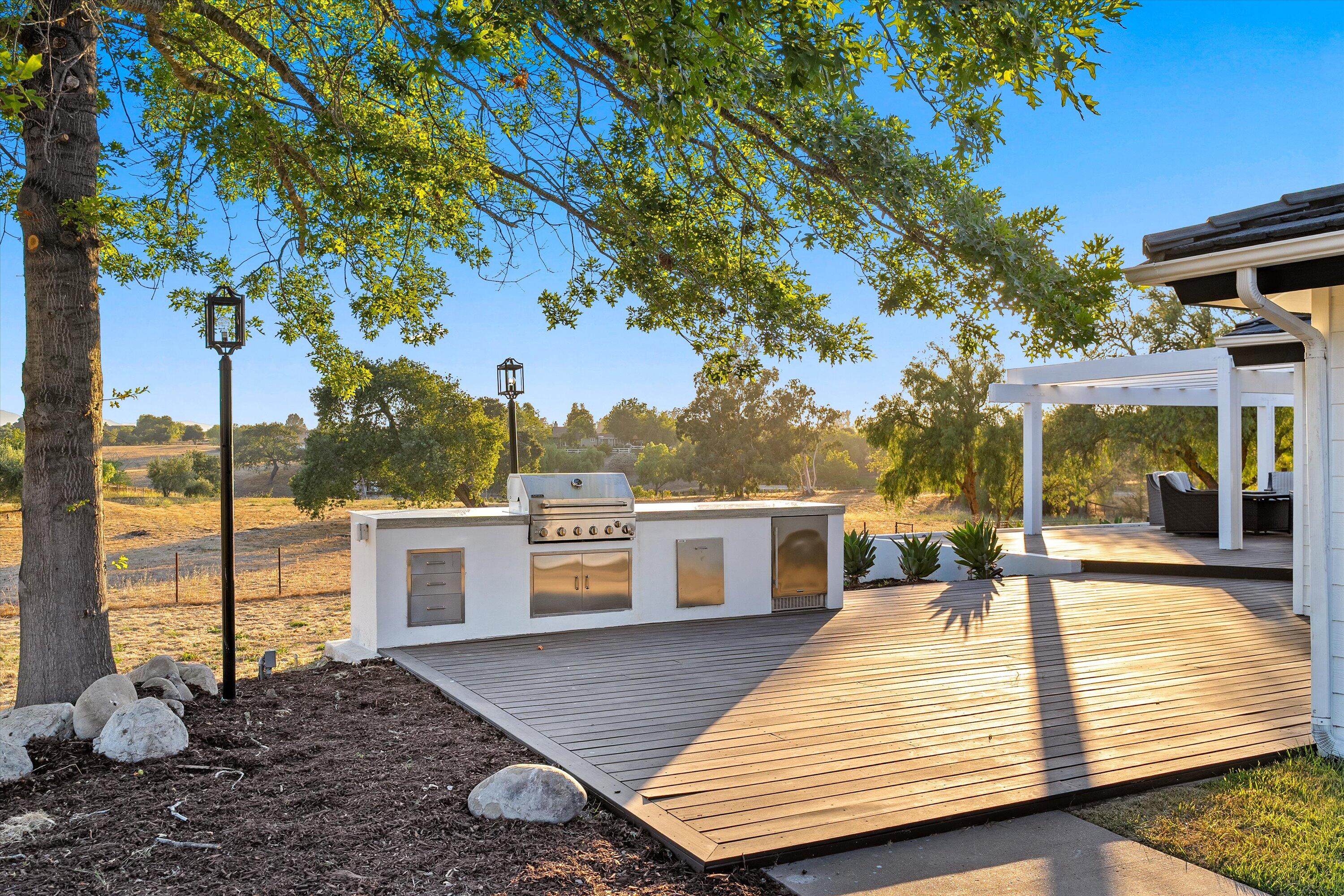 Santa Ynez, California 93460, United States, 5 Bedrooms Bedrooms, ,5 BathroomsBathrooms,Residential,Active,188116