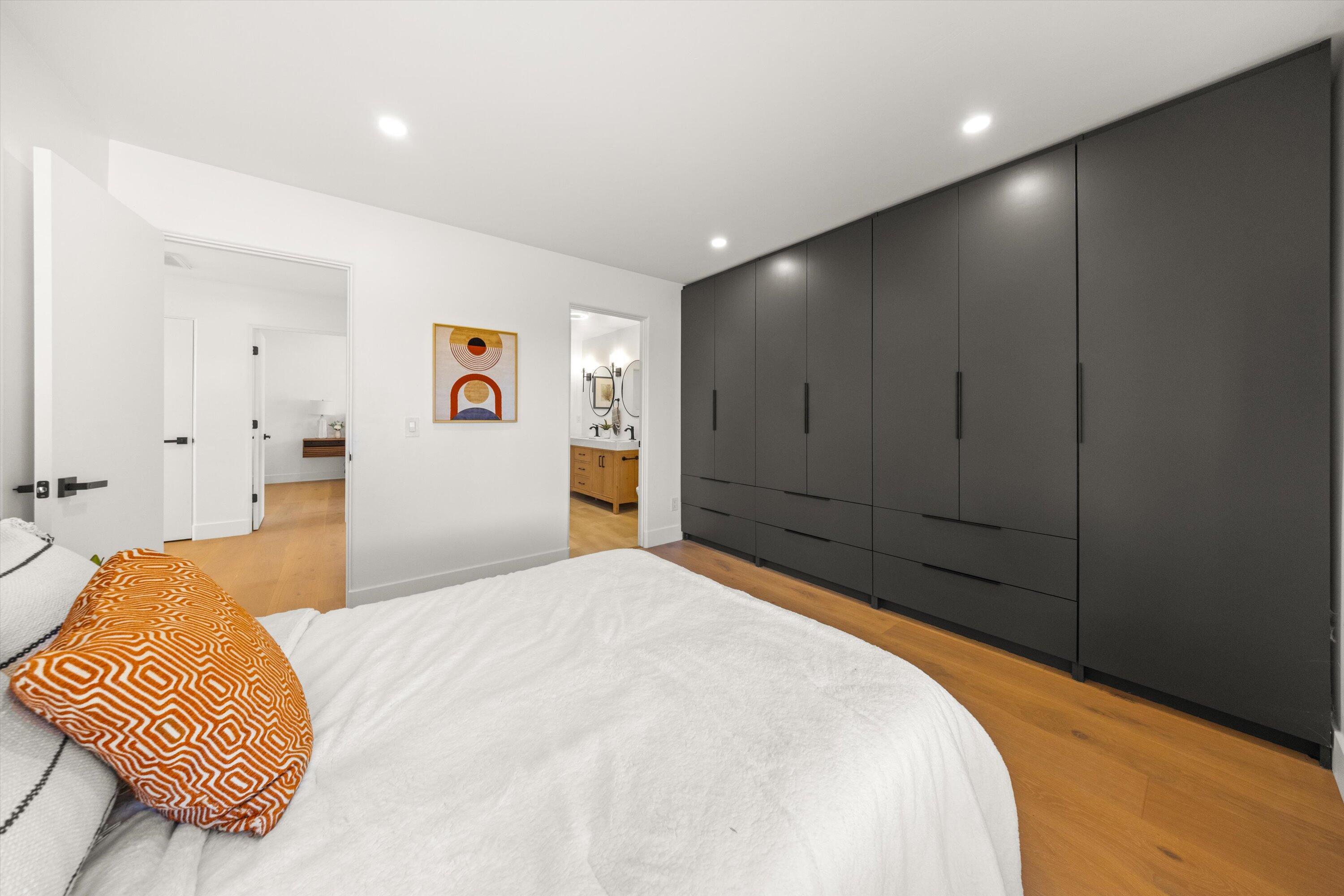 Santa Ynez, California 93460, United States, 5 Bedrooms Bedrooms, ,5 BathroomsBathrooms,Residential,Active,188116