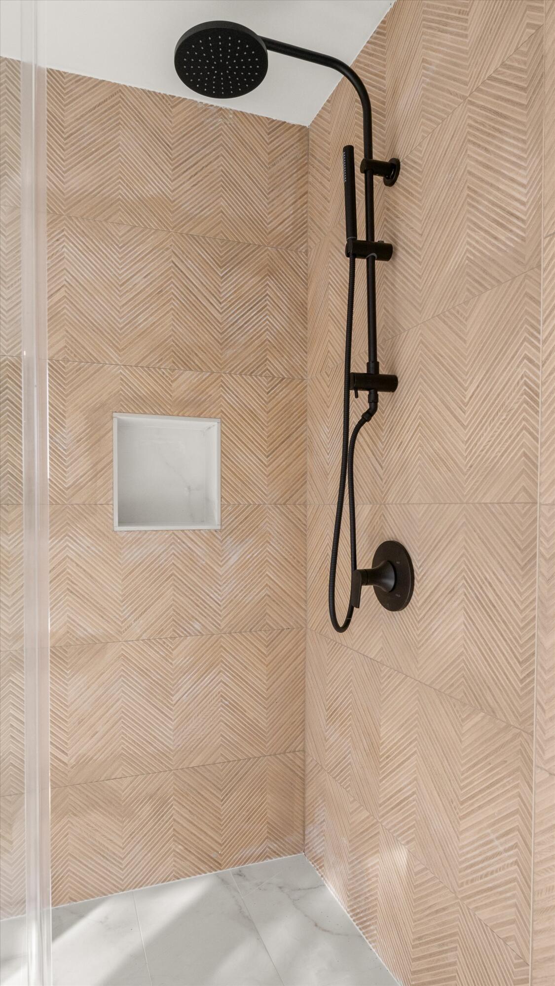 Santa Ynez, California 93460, United States, 5 Bedrooms Bedrooms, ,5 BathroomsBathrooms,Residential,Active,188116