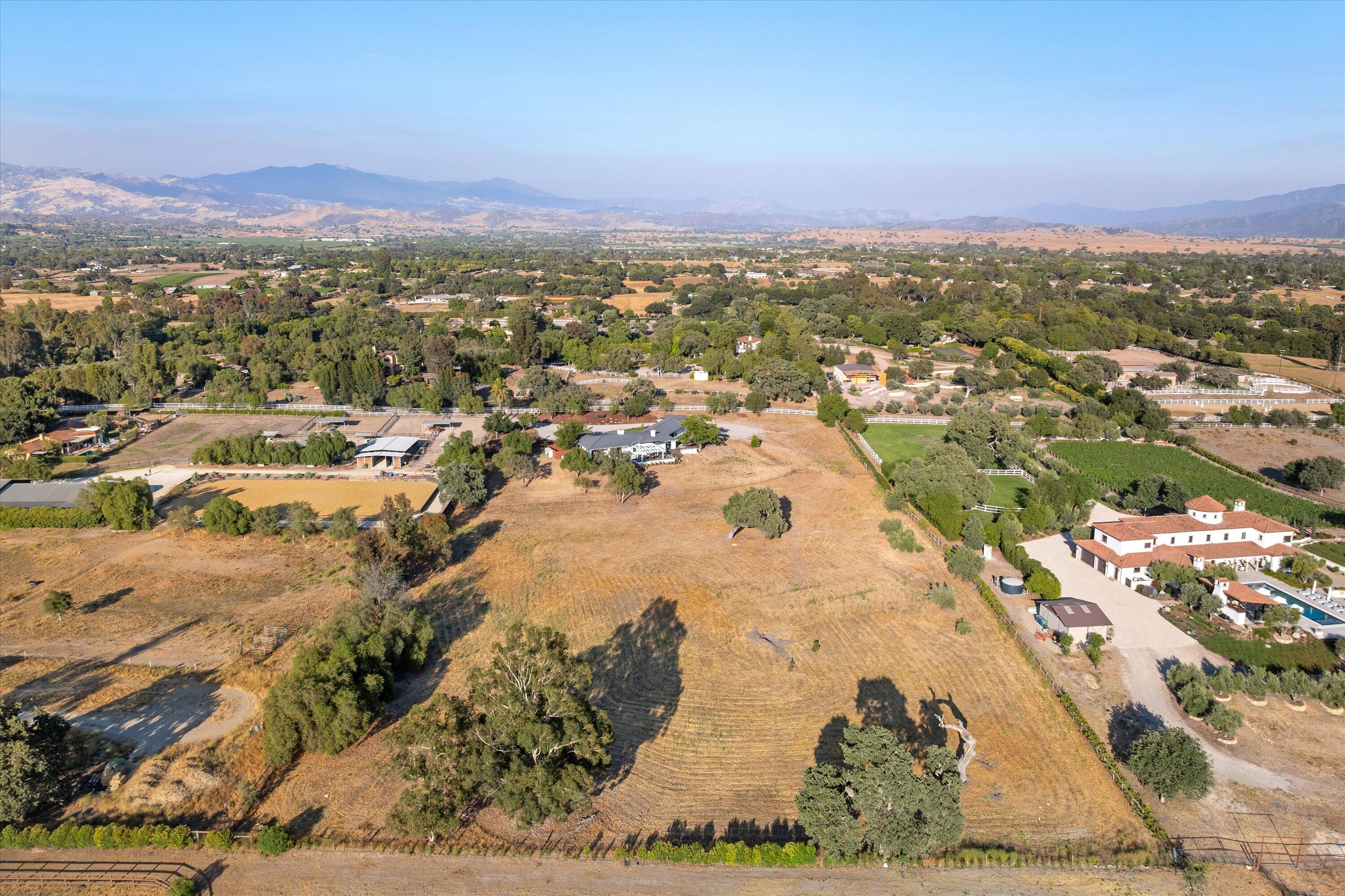 Santa Ynez, California 93460, United States, 5 Bedrooms Bedrooms, ,5 BathroomsBathrooms,Residential,Active,188116