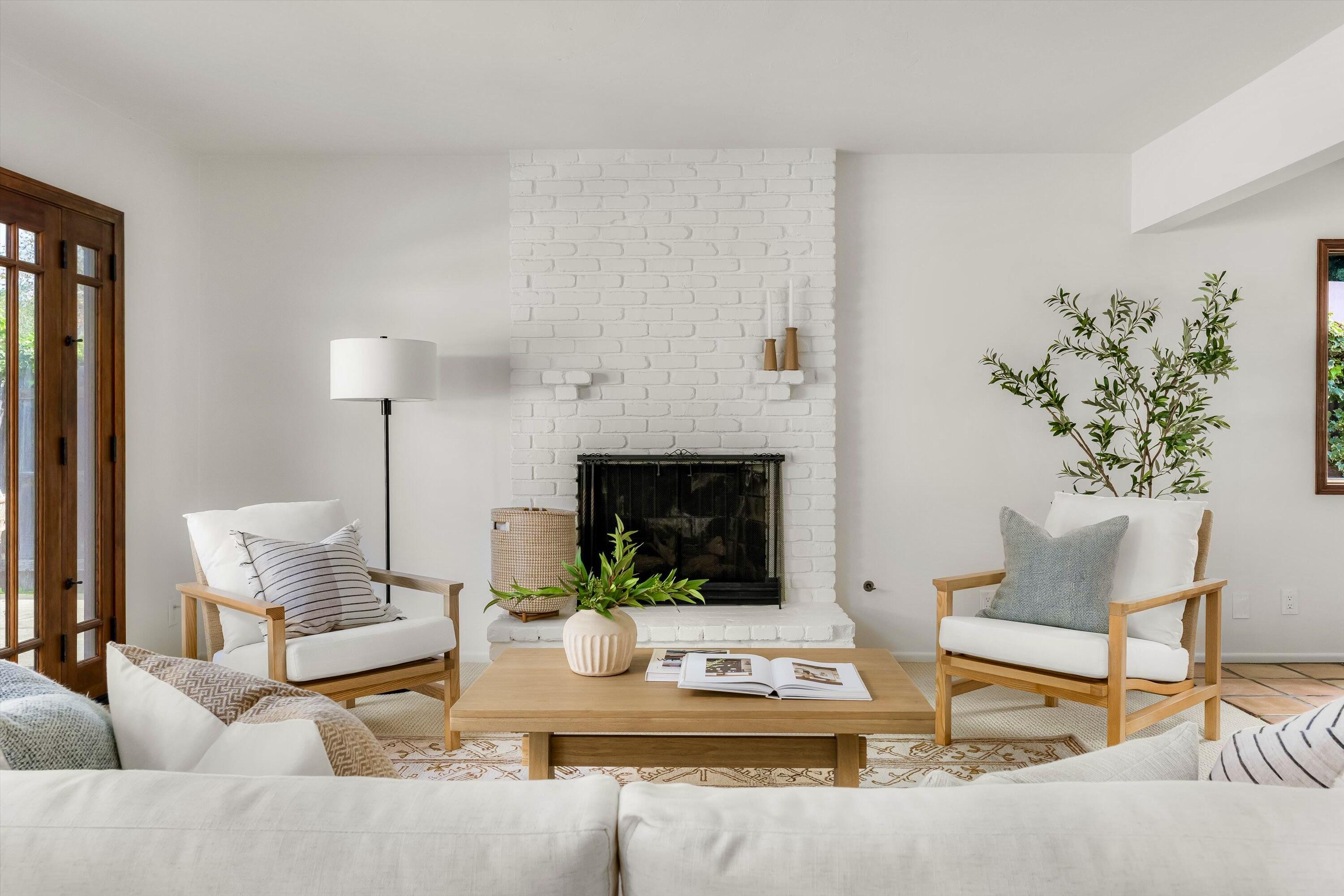 1034 Portesuello Avenue