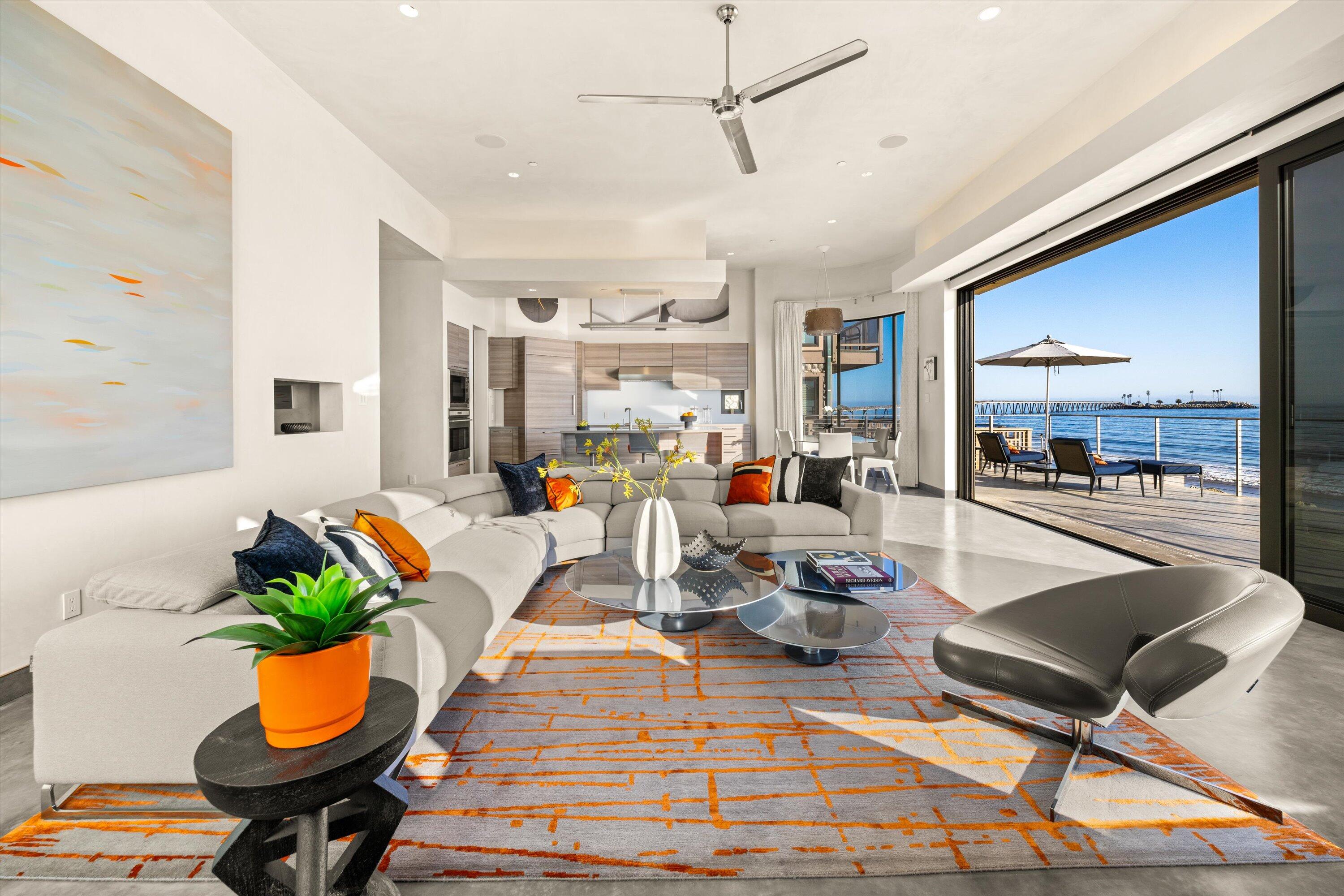 Ventura, California 93001, United States, 3 Bedrooms Bedrooms, ,4 BathroomsBathrooms,Residential,Active,122787