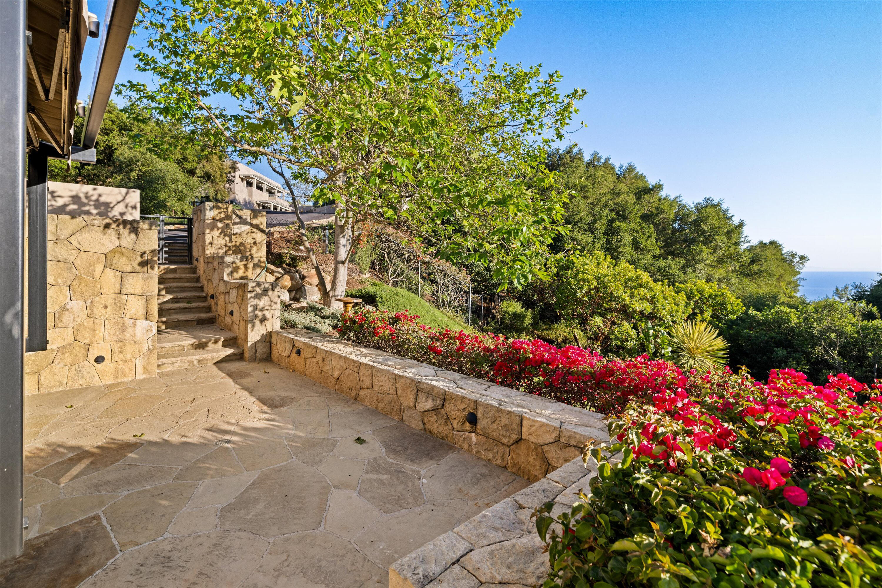 Santa Barbara, California 93108, United States, 3 Bedrooms Bedrooms, ,6 BathroomsBathrooms,Residential,Active,152990