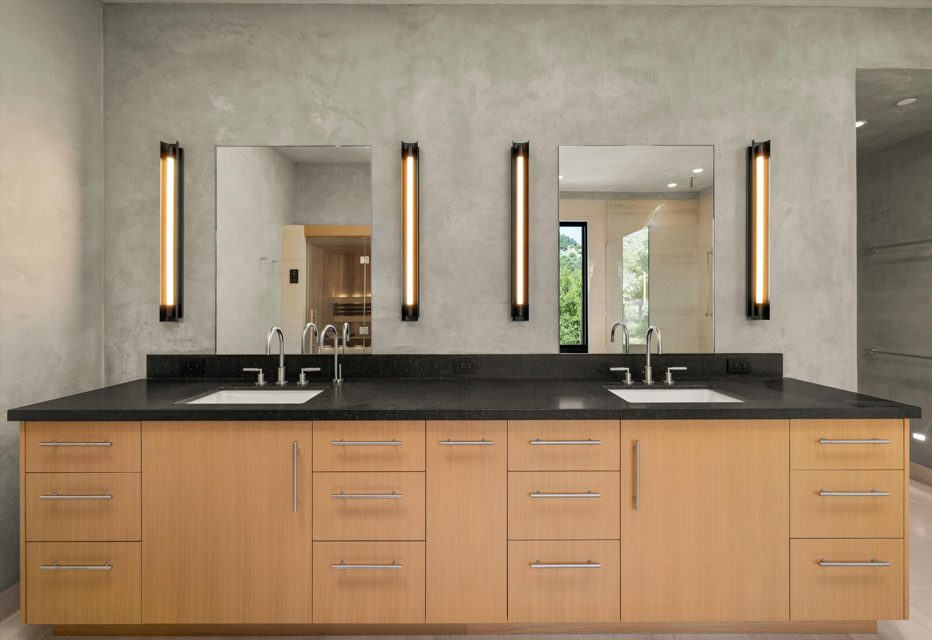 Santa Barbara, California 93108, United States, 3 Bedrooms Bedrooms, ,6 BathroomsBathrooms,Residential,Active,152990