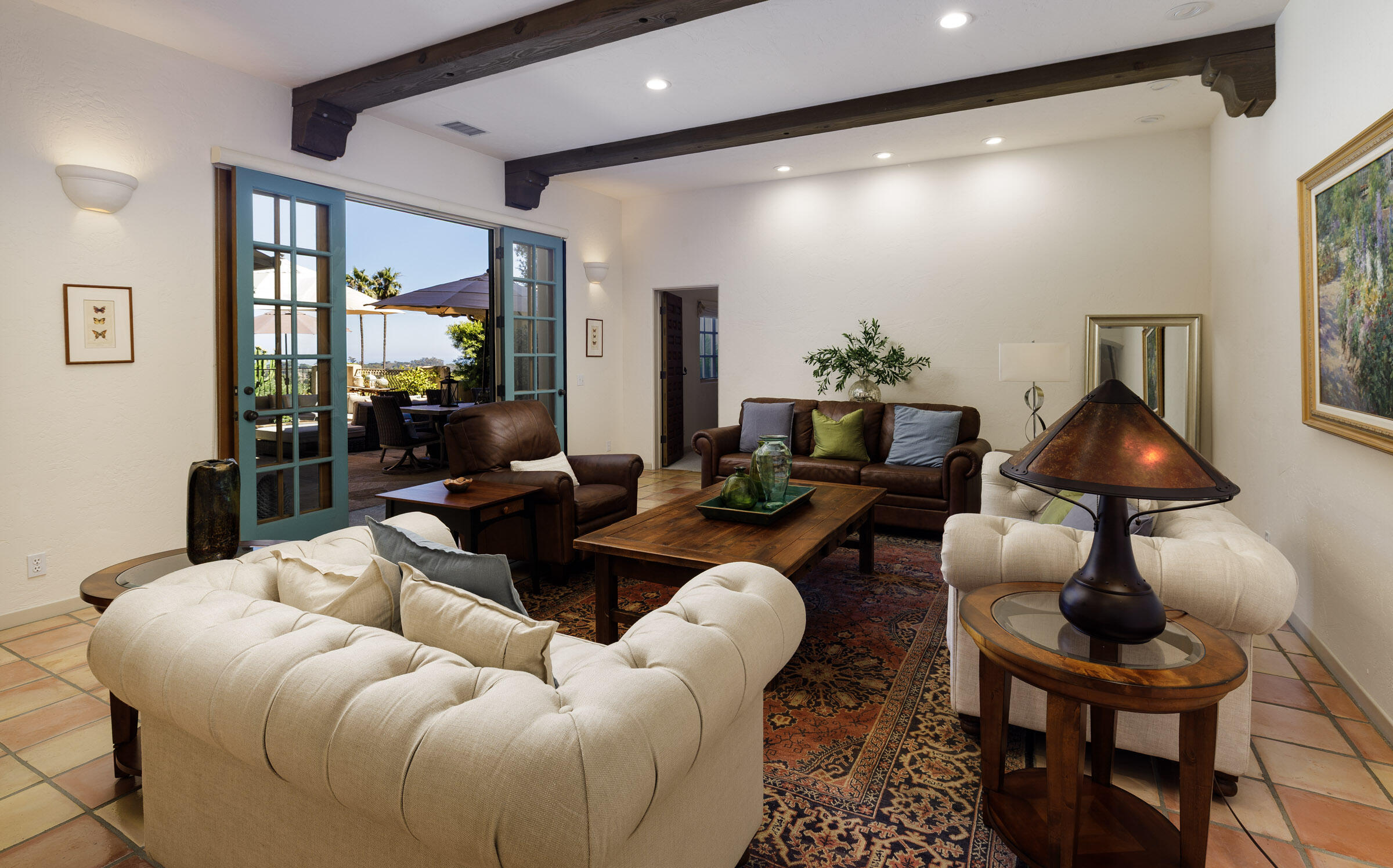 Santa Barbara, California 93105, United States, 4 Bedrooms Bedrooms, ,4 BathroomsBathrooms,Residential,Active,170682