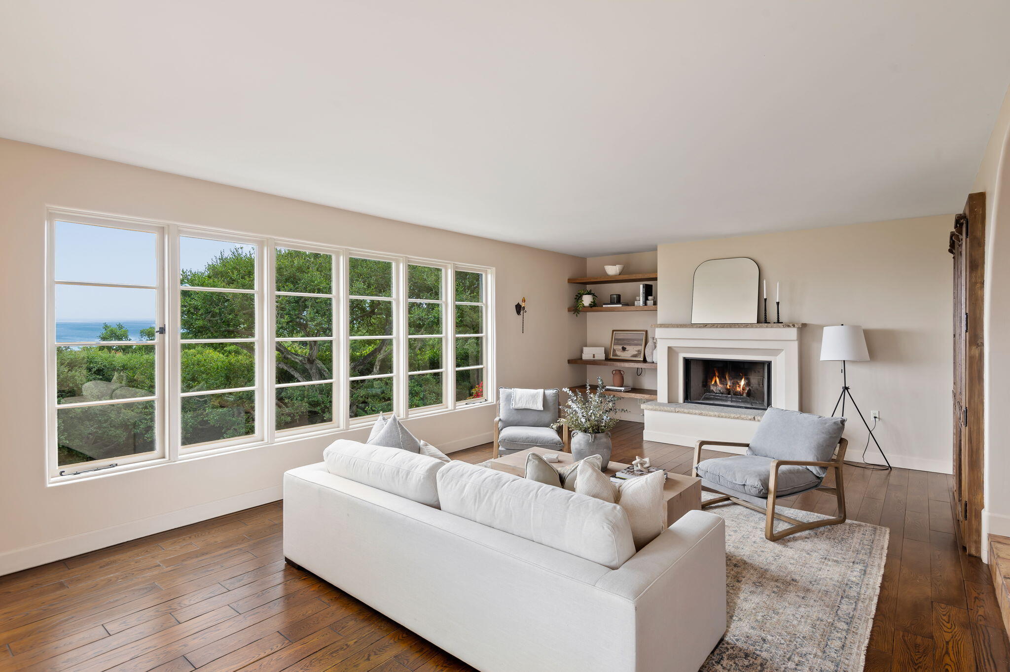 Santa Barbara, California 93108, United States, 4 Bedrooms Bedrooms, ,3 BathroomsBathrooms,Residential,Active,161973