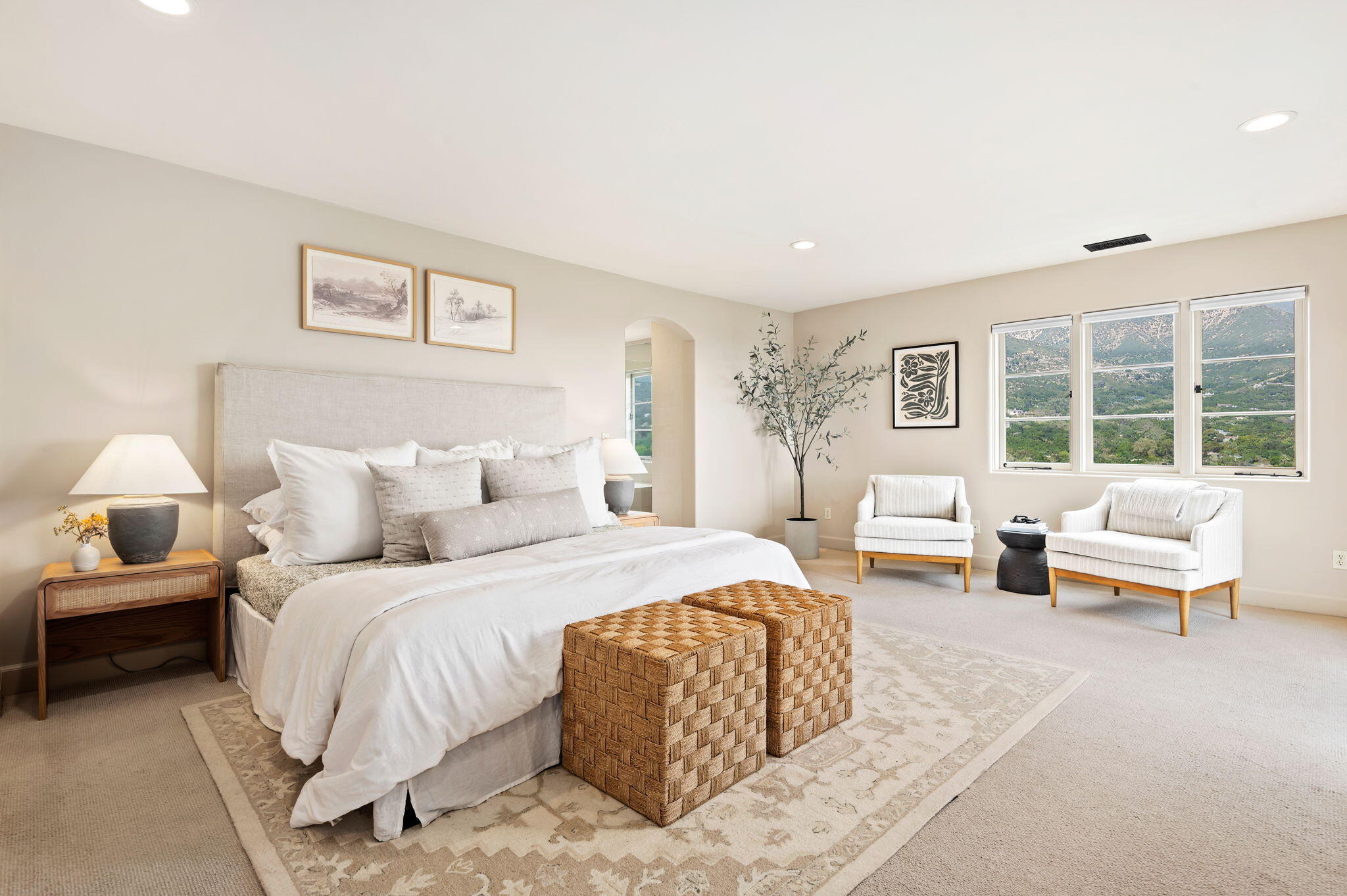 Santa Barbara, California 93108, United States, 4 Bedrooms Bedrooms, ,3 BathroomsBathrooms,Residential,Active,161973