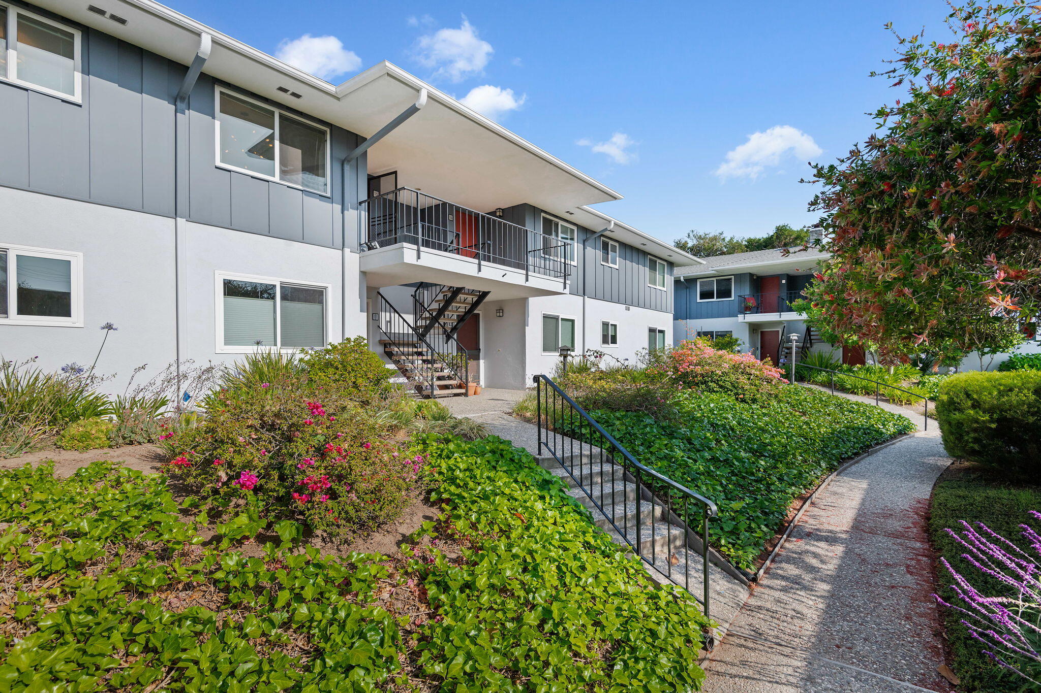 Santa Barbara, California 93105, United States, 2 Bedrooms Bedrooms, ,2 BathroomsBathrooms,Residential,Active,158855