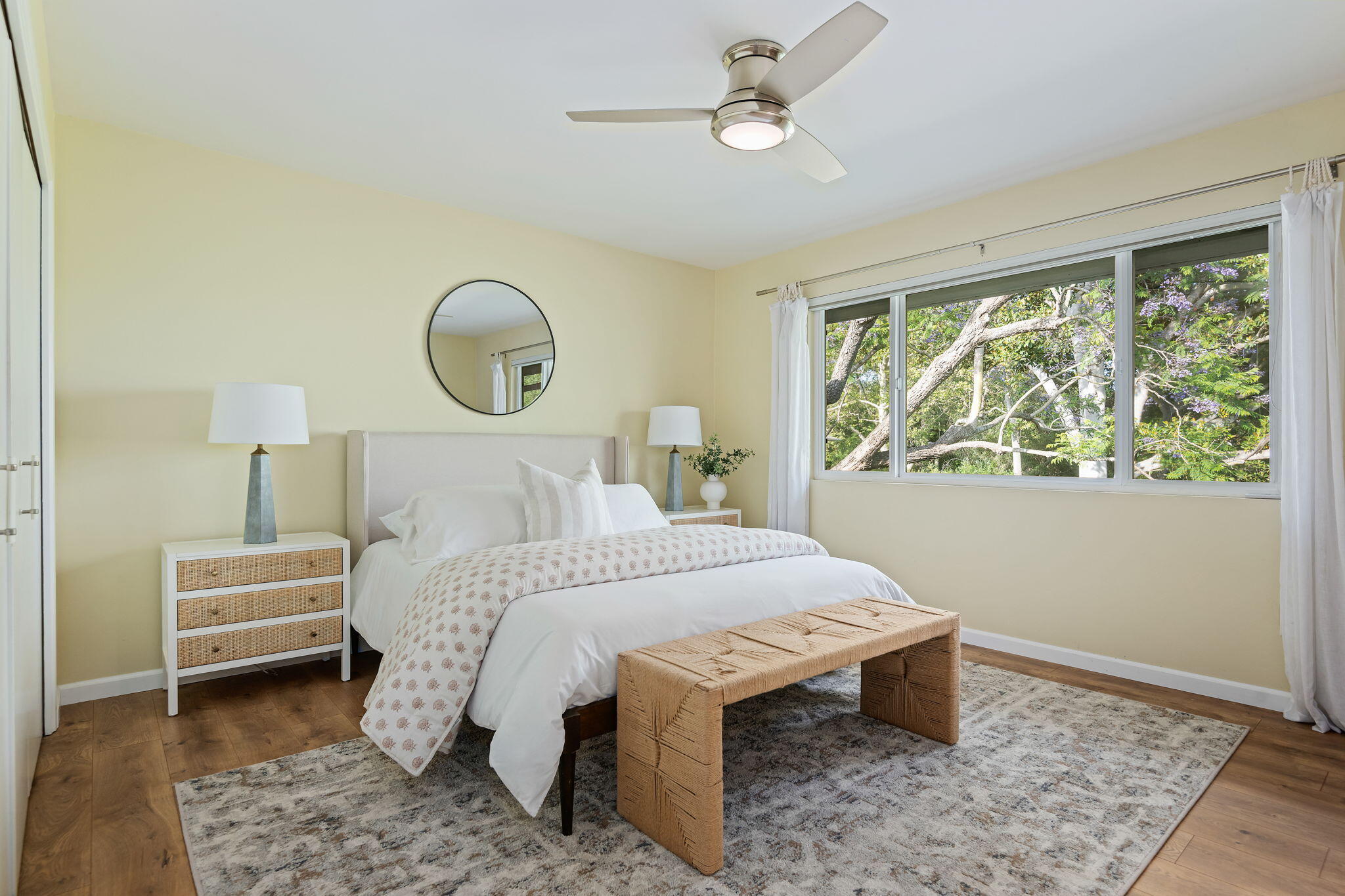 Santa Barbara, California 93105, United States, 2 Bedrooms Bedrooms, ,2 BathroomsBathrooms,Residential,Active,158855