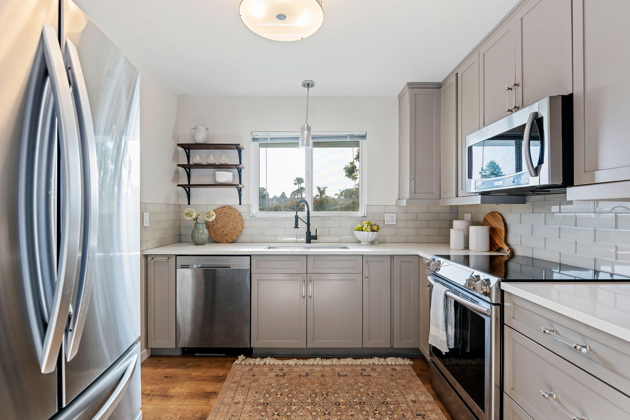 Santa Barbara, California 93105, United States, 2 Bedrooms Bedrooms, ,2 BathroomsBathrooms,Residential,Active,158855