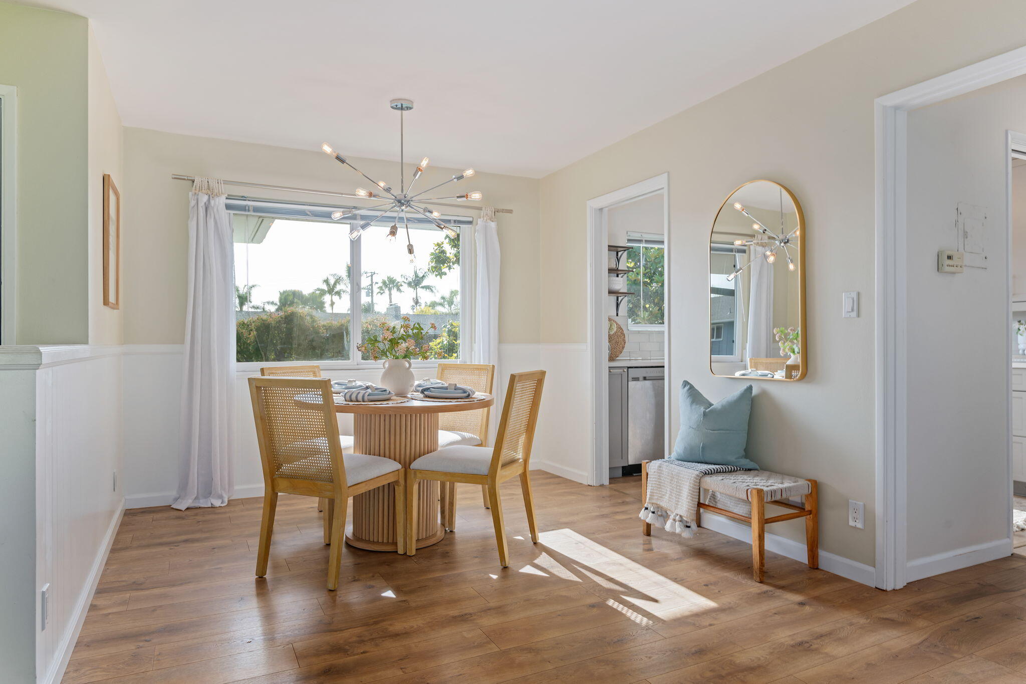 Santa Barbara, California 93105, United States, 2 Bedrooms Bedrooms, ,2 BathroomsBathrooms,Residential,Active,158855