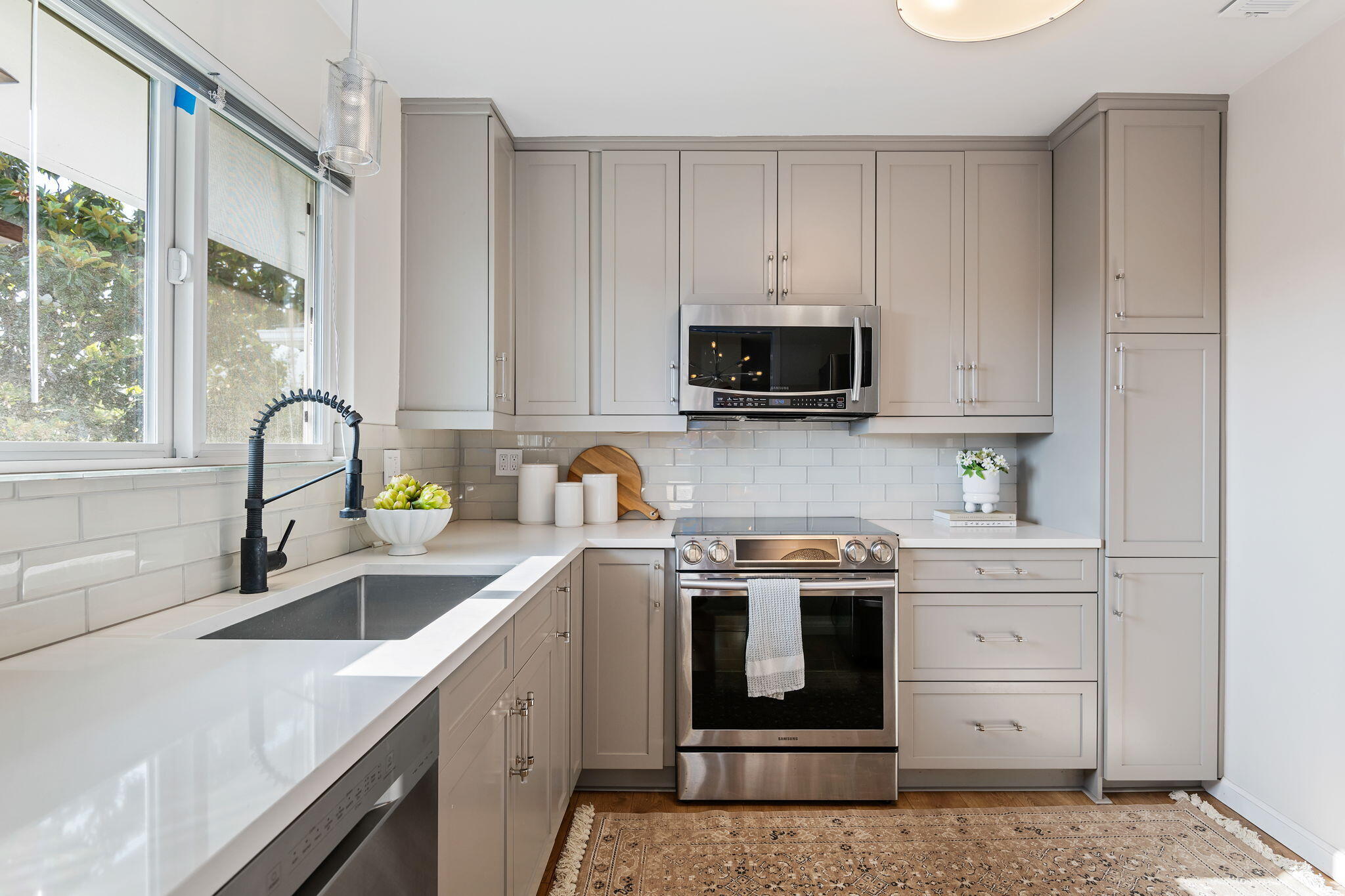 Santa Barbara, California 93105, United States, 2 Bedrooms Bedrooms, ,2 BathroomsBathrooms,Residential,Active,158855