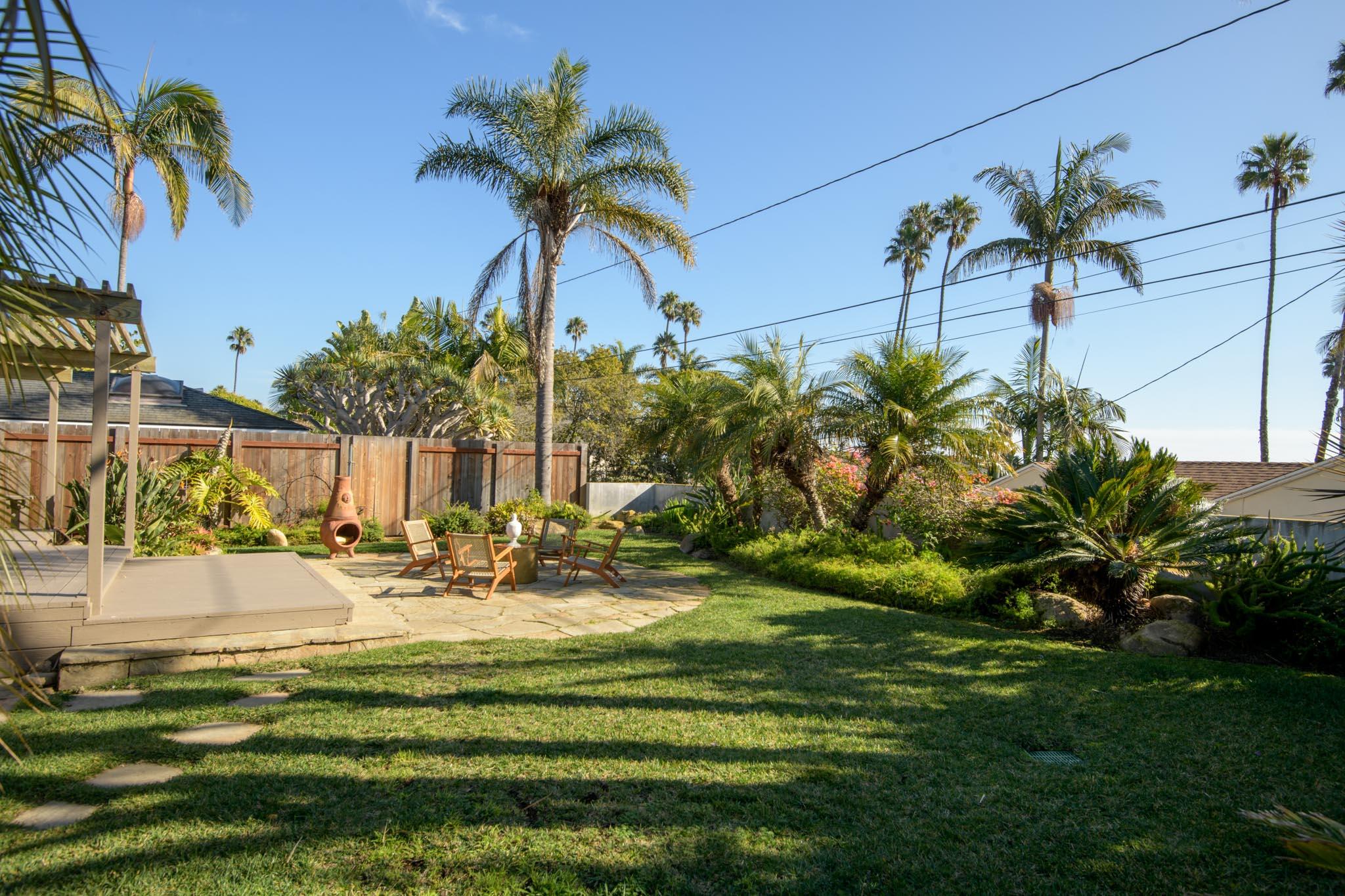 Santa Barbara, California 93109, United States, 2 Bedrooms Bedrooms, ,2 BathroomsBathrooms,Residential,Active,89650