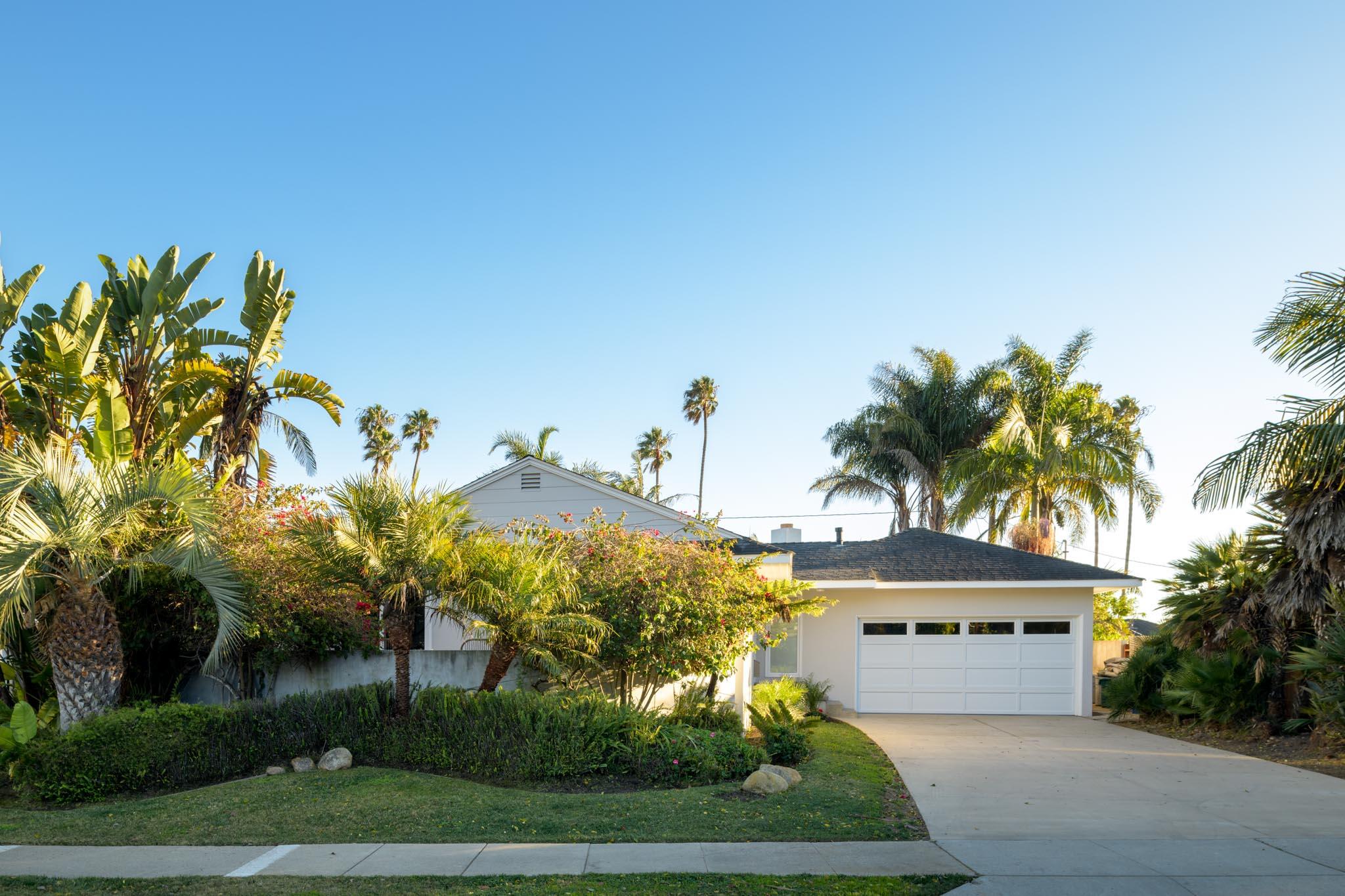 Santa Barbara, California 93109, United States, 2 Bedrooms Bedrooms, ,2 BathroomsBathrooms,Residential,Active,89650