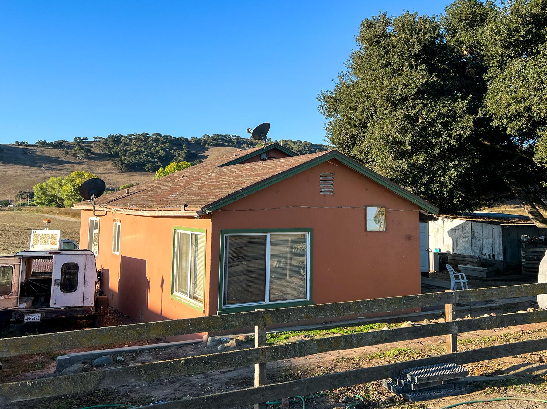 Buellton, California 93427, United States, 3 Bedrooms Bedrooms, ,1 BathroomBathrooms,Residential,Pending,226861