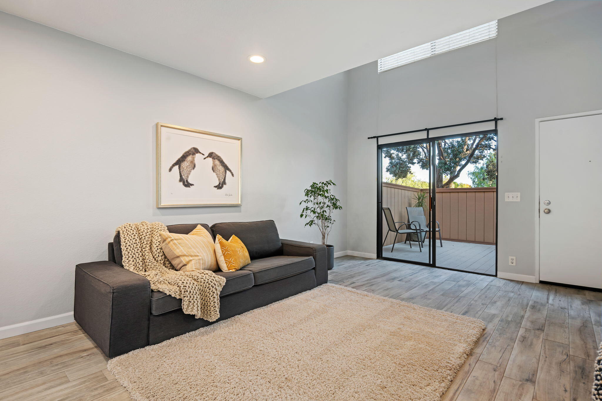 5290 Overpass Road 10