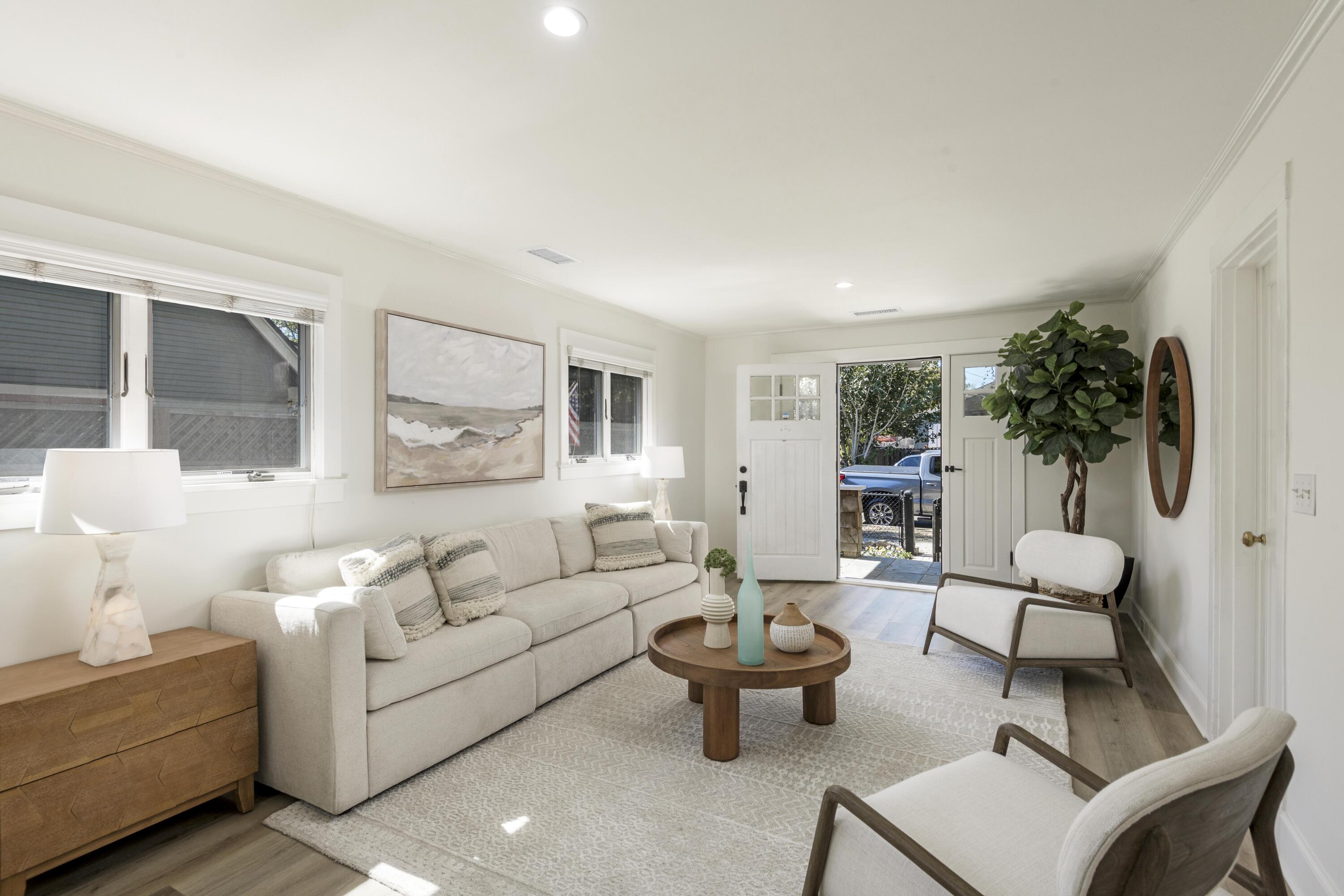 721 W Anapamu Street