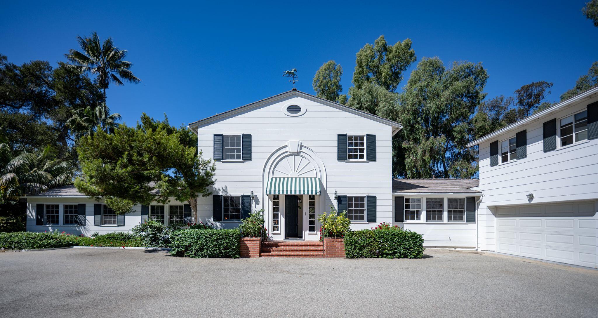 Santa Barbara, California 93110, United States, 4 Bedrooms Bedrooms, ,5 BathroomsBathrooms,Residential,Active,235282