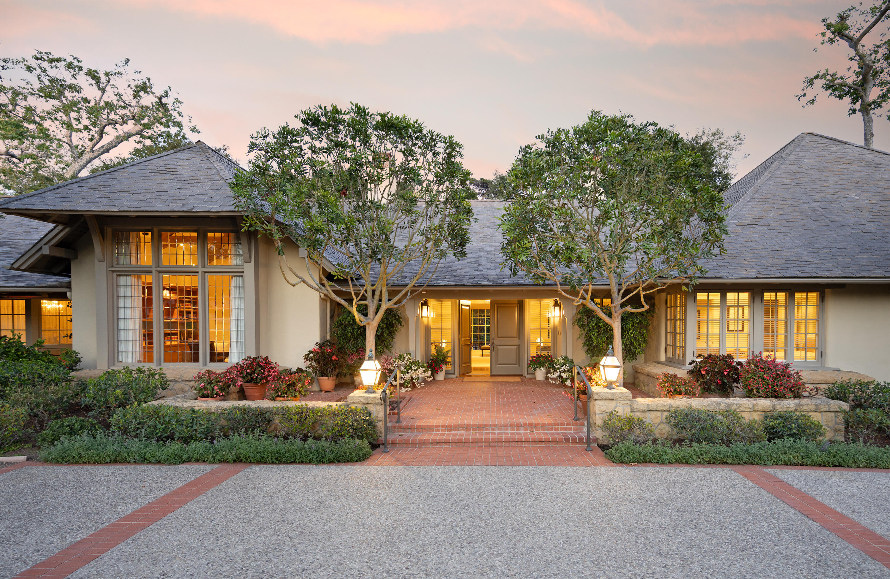 Montecito, California 93108, United States, 3 Bedrooms Bedrooms, ,3 BathroomsBathrooms,Residential,Active,140726