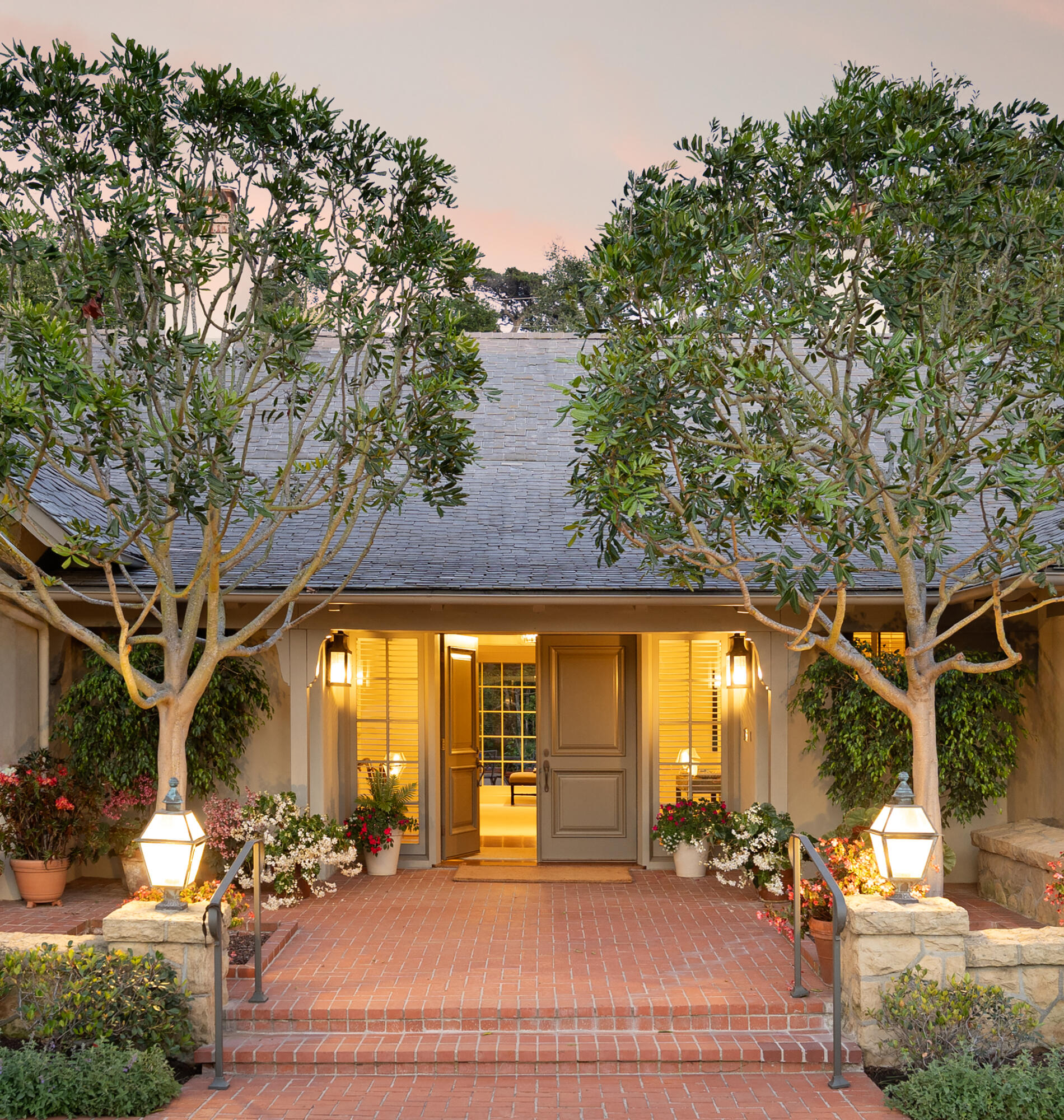 Montecito, California 93108, United States, 3 Bedrooms Bedrooms, ,3 BathroomsBathrooms,Residential,Active,140726