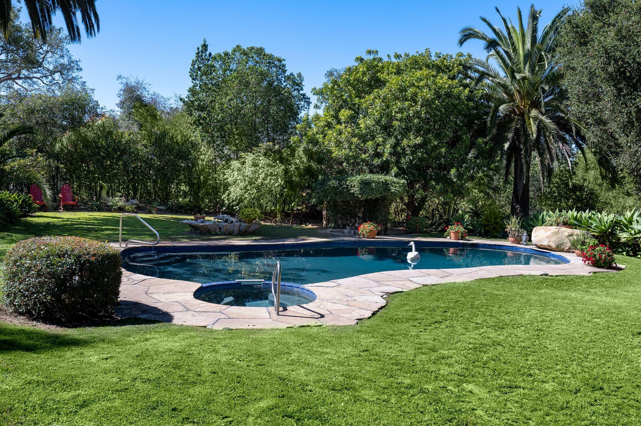 Santa Barbara, California 93110, United States, 4 Bedrooms Bedrooms, ,5 BathroomsBathrooms,Residential,Active,235937