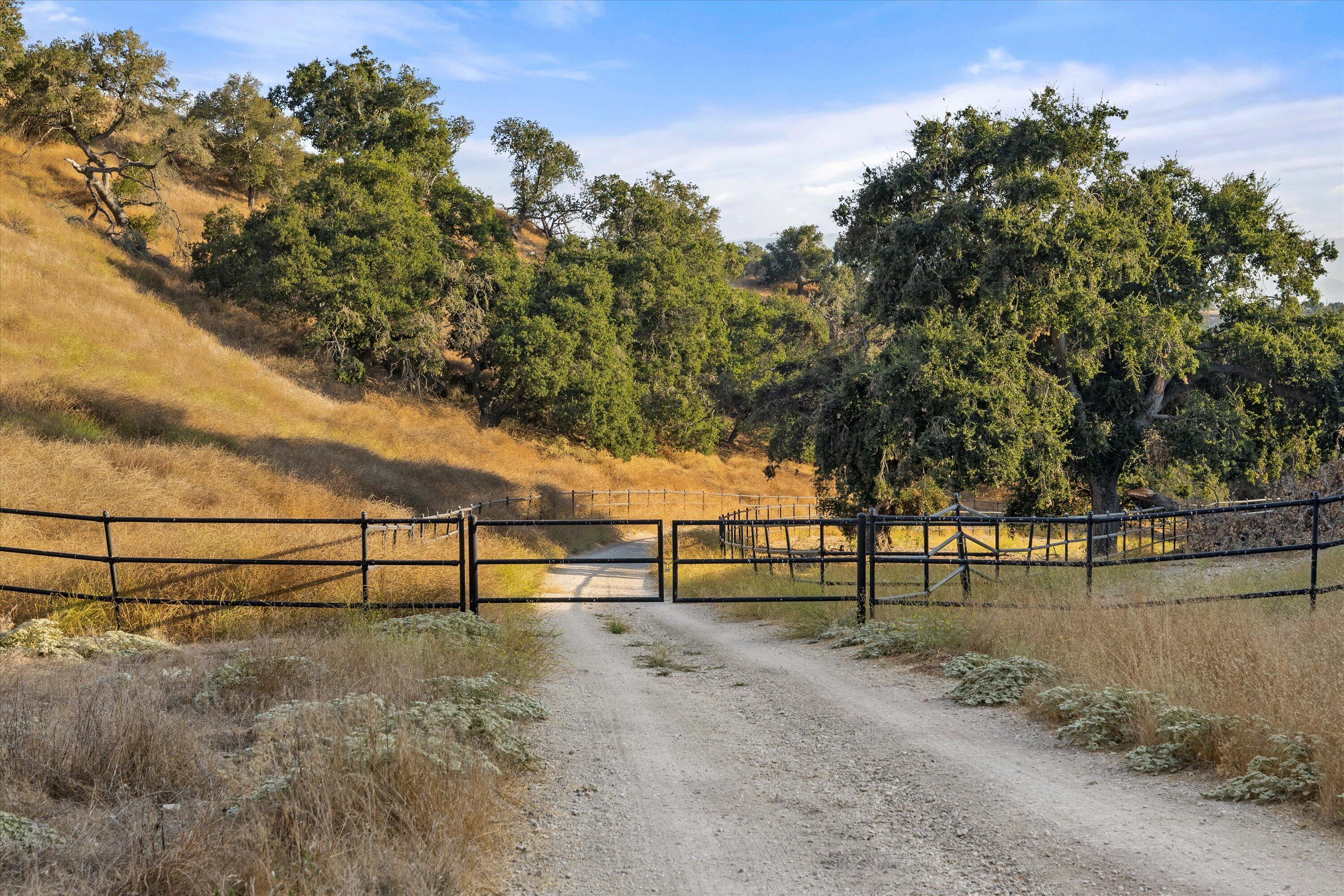Santa Ynez, California 93460, United States, 1 Bedroom Bedrooms, ,2 BathroomsBathrooms,Residential,Active,70067