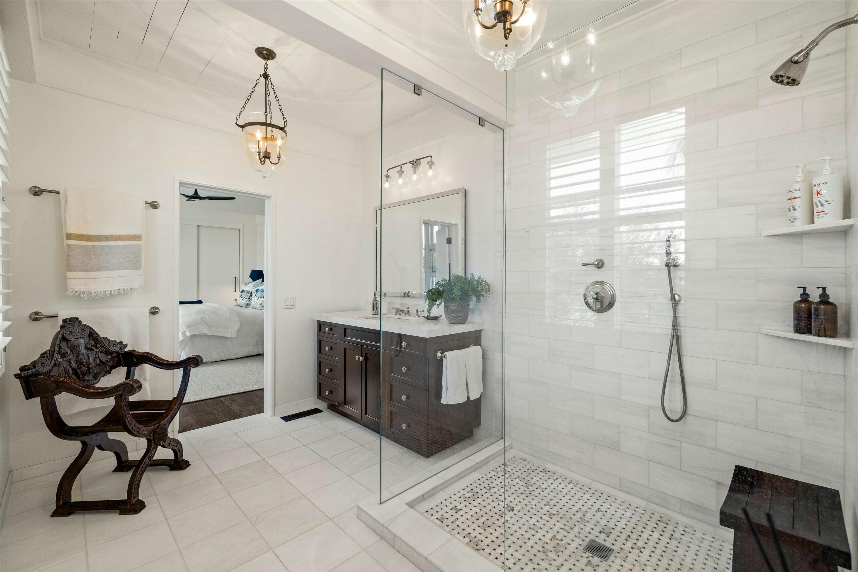 Montecito, California 93108, United States, 3 Bedrooms Bedrooms, ,4 BathroomsBathrooms,Residential,Active,22139